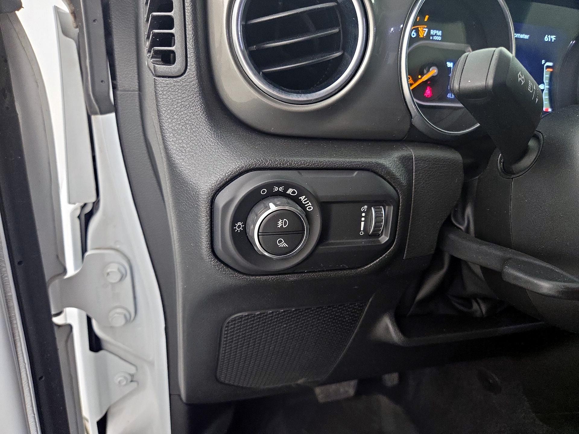 Thumbnail: 2023 Jeep Gladiator - 13