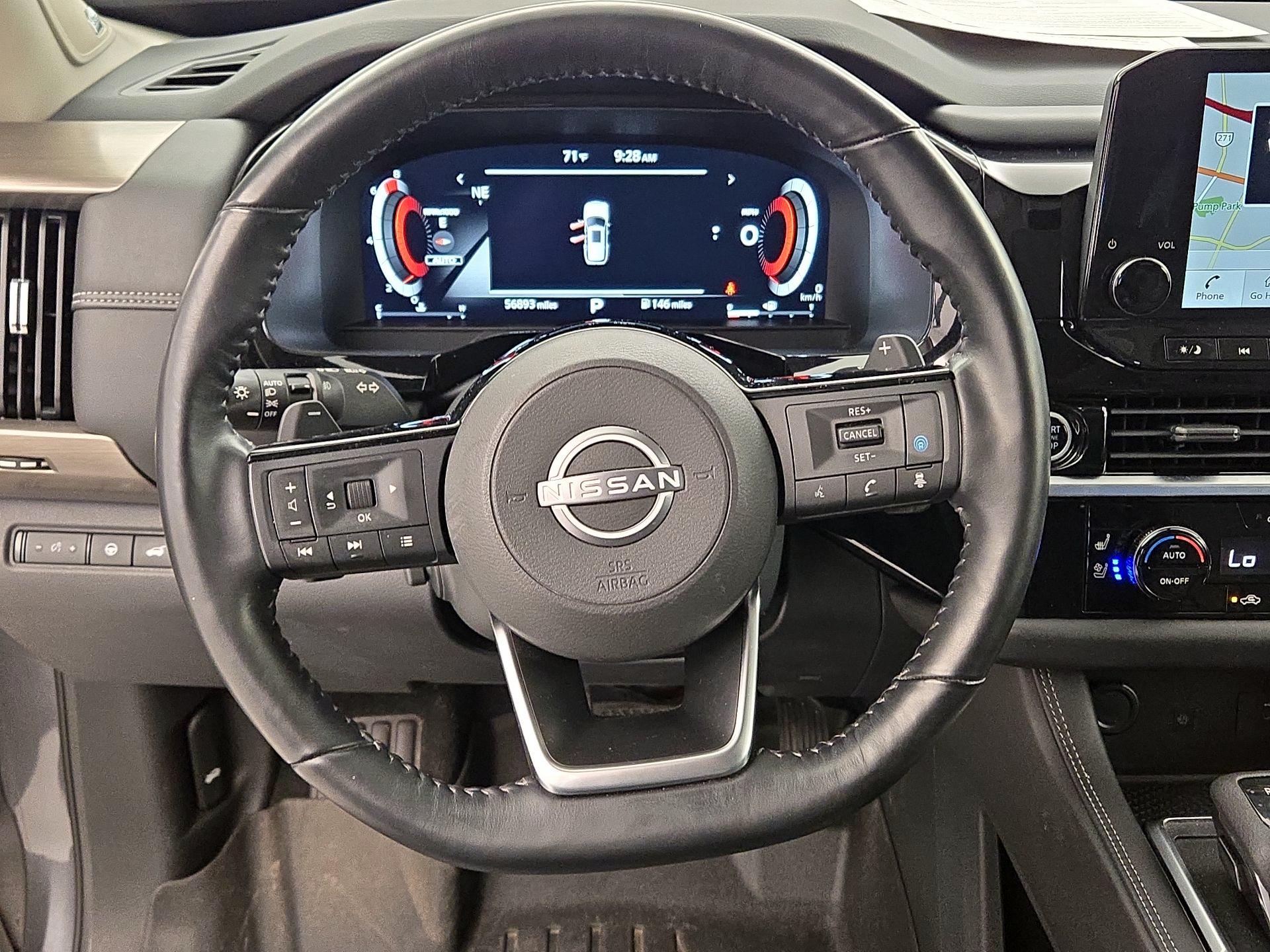 Thumbnail: 2022 Nissan Pathfinder - 10