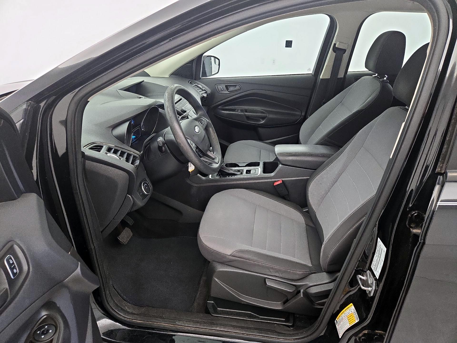 Thumbnail: 2017 Ford Escape - 11