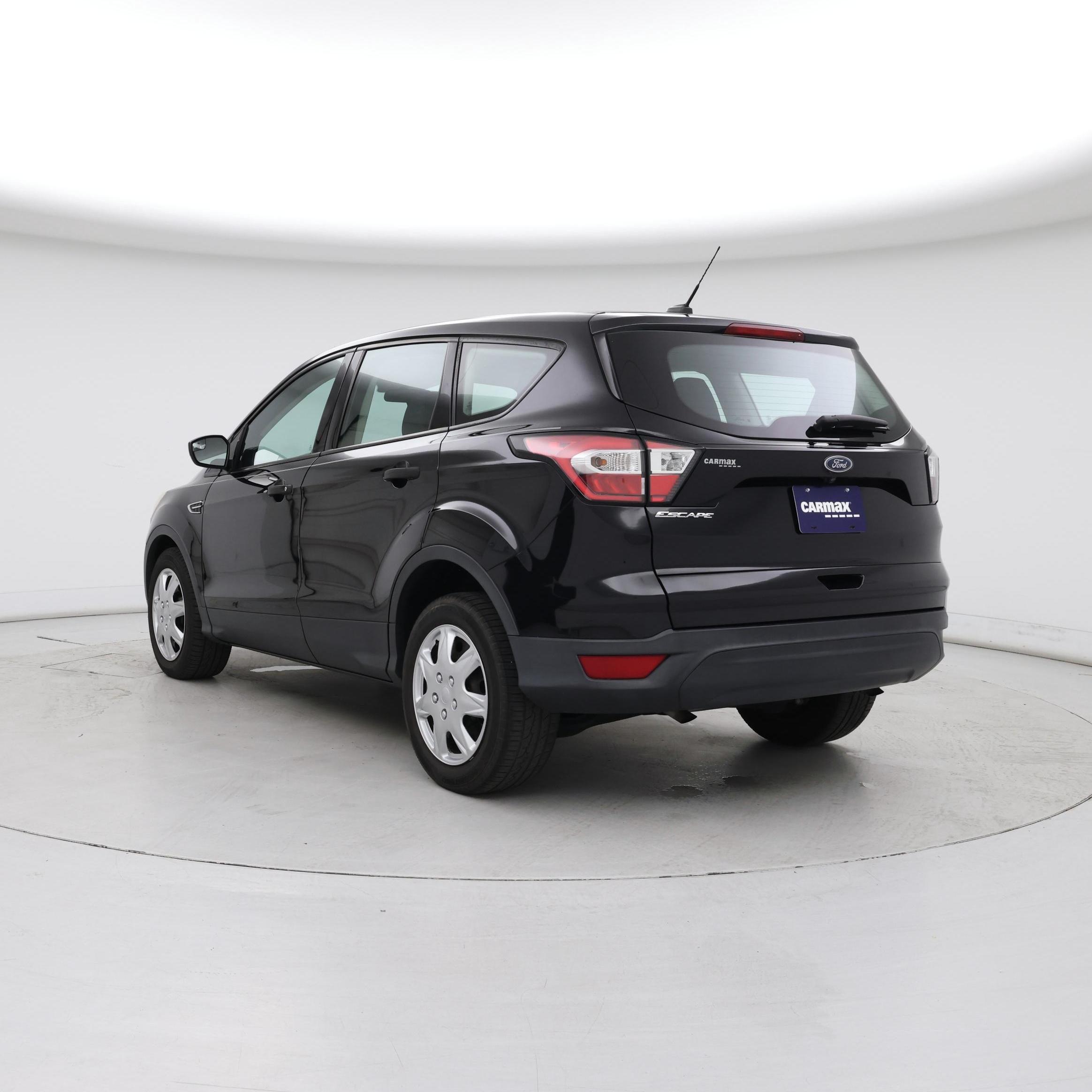 Thumbnail: 2017 Ford Escape - 2