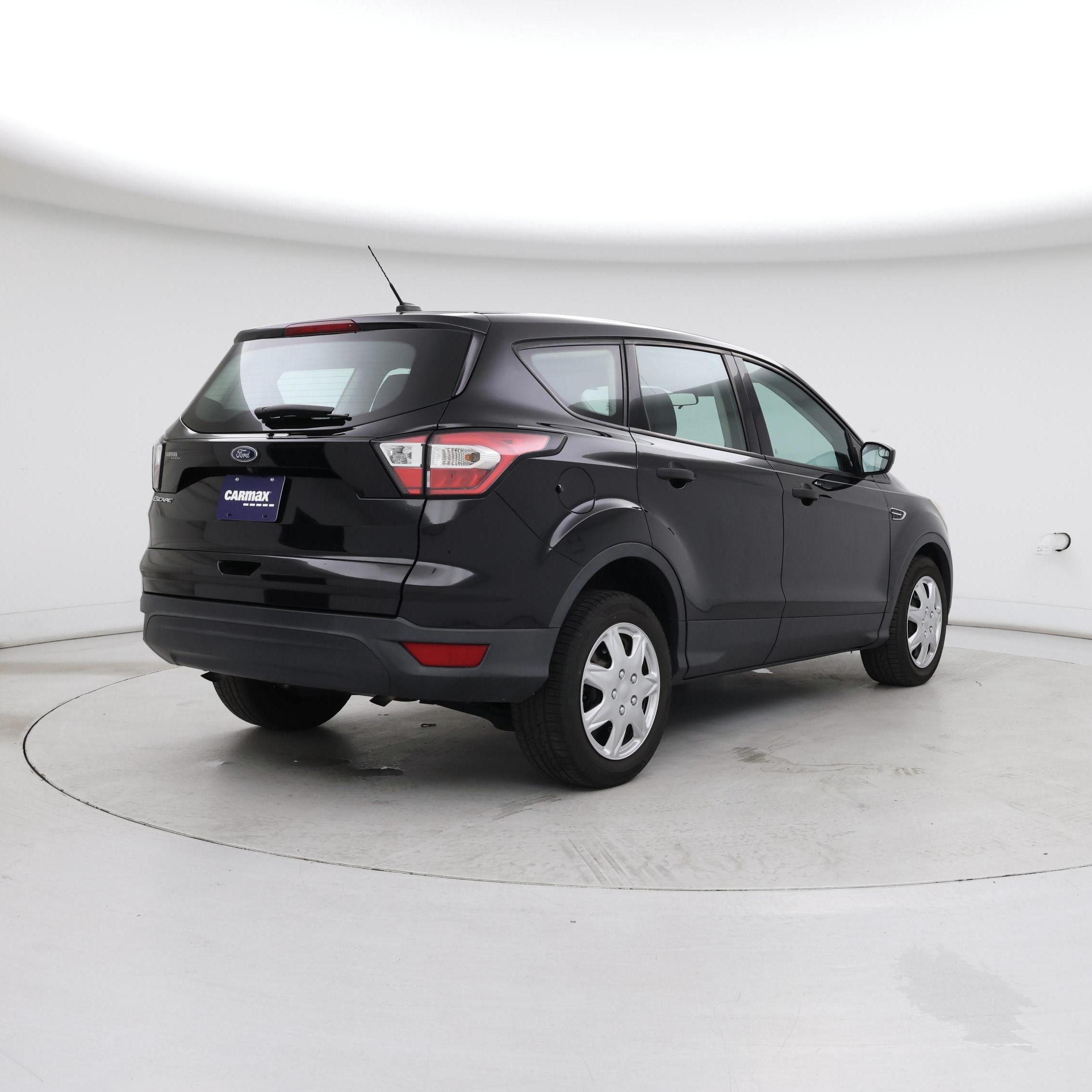 Thumbnail: 2017 Ford Escape - 8