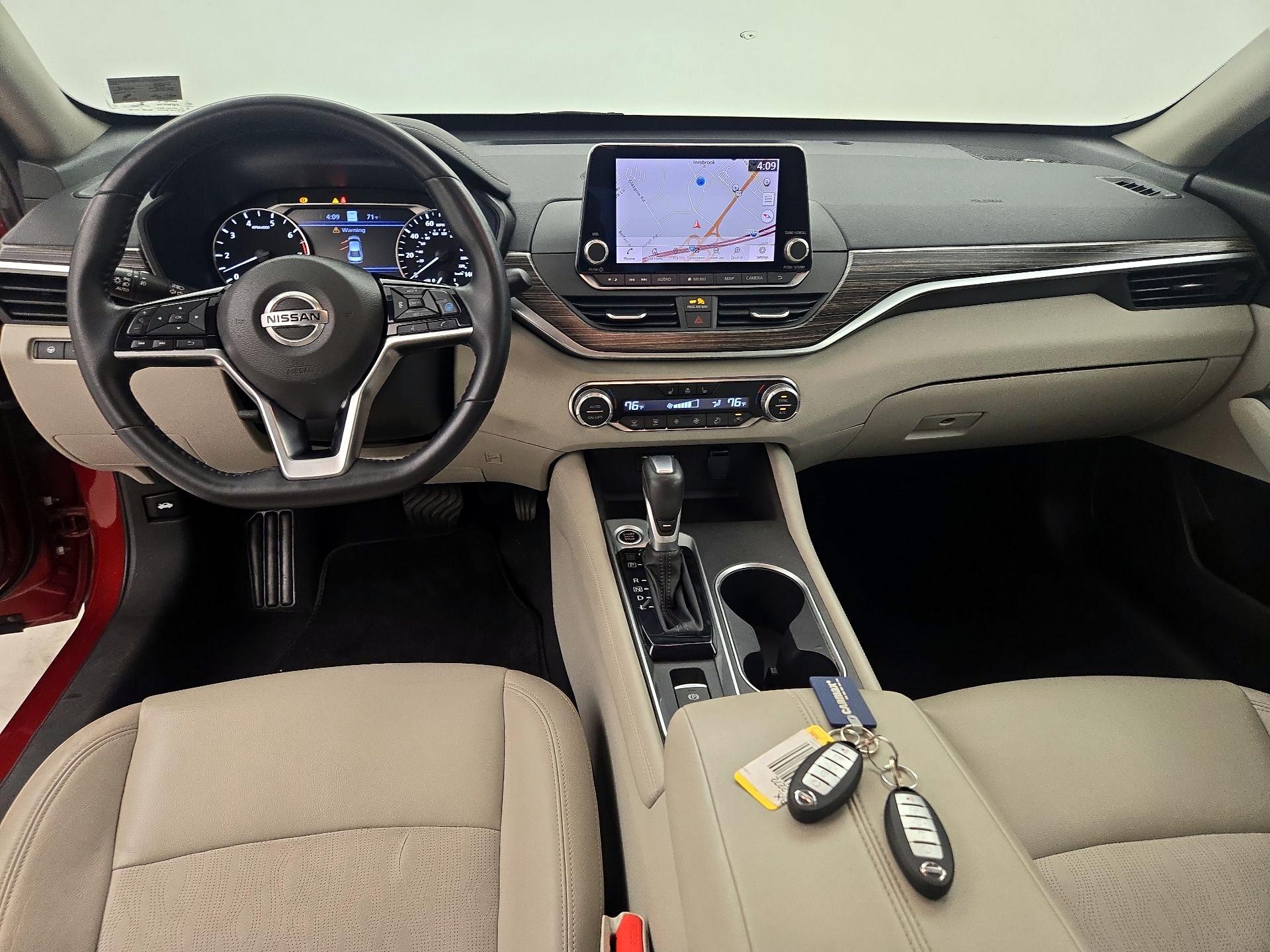 Thumbnail: 2019 Nissan Altima - 9