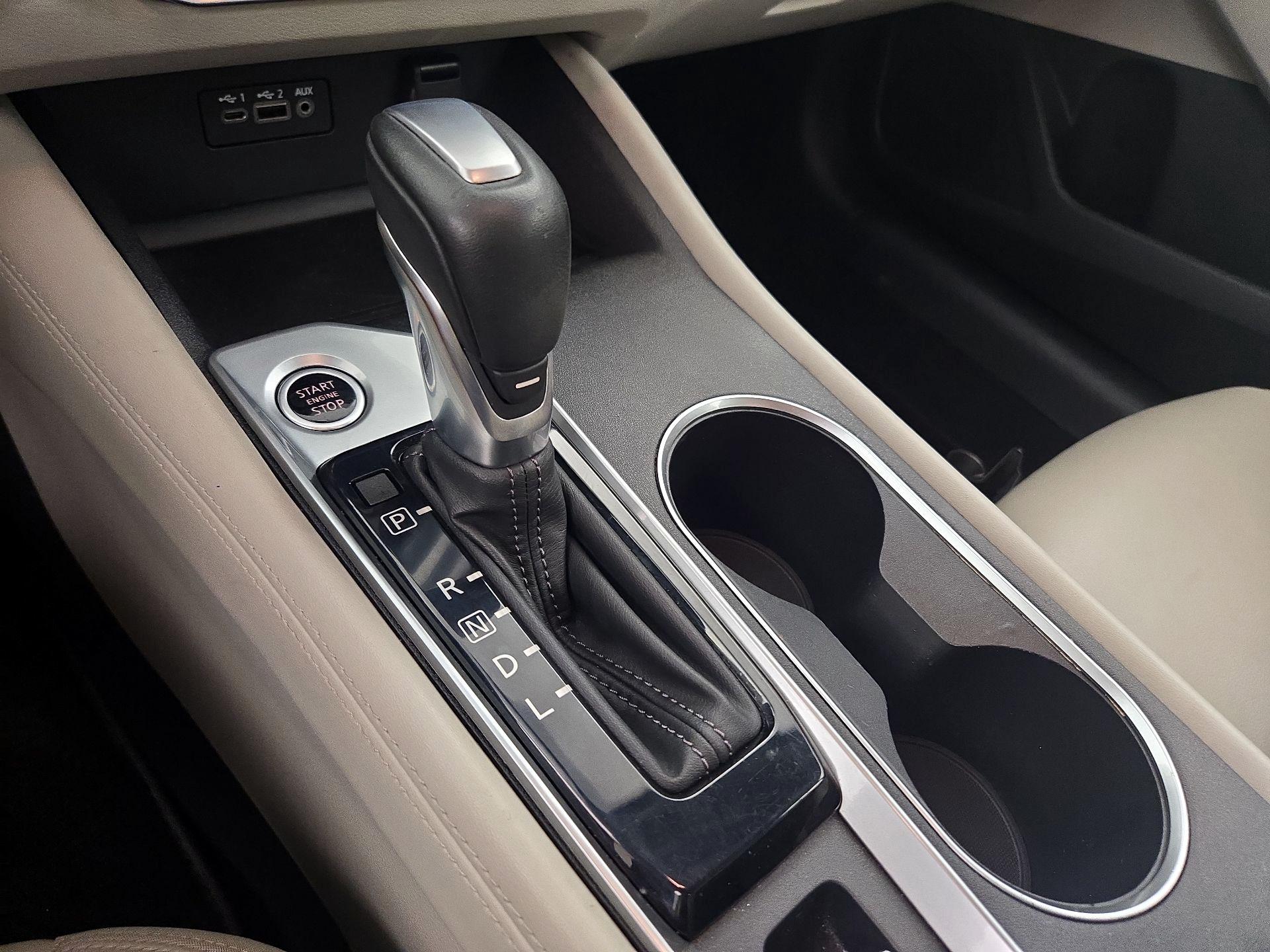 Thumbnail: 2019 Nissan Altima - 18