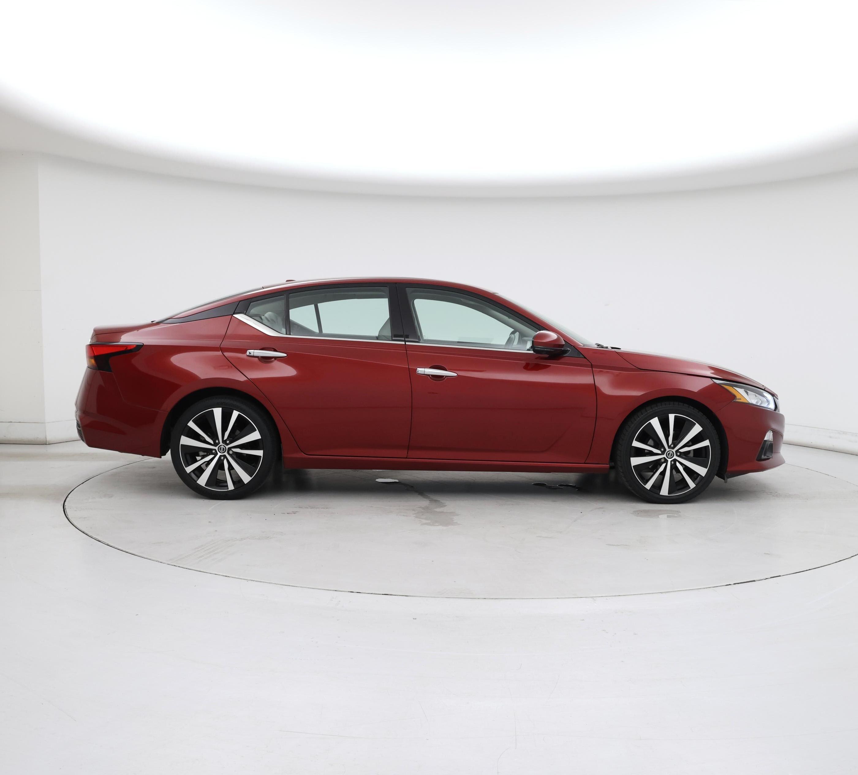 Thumbnail: 2019 Nissan Altima - 7