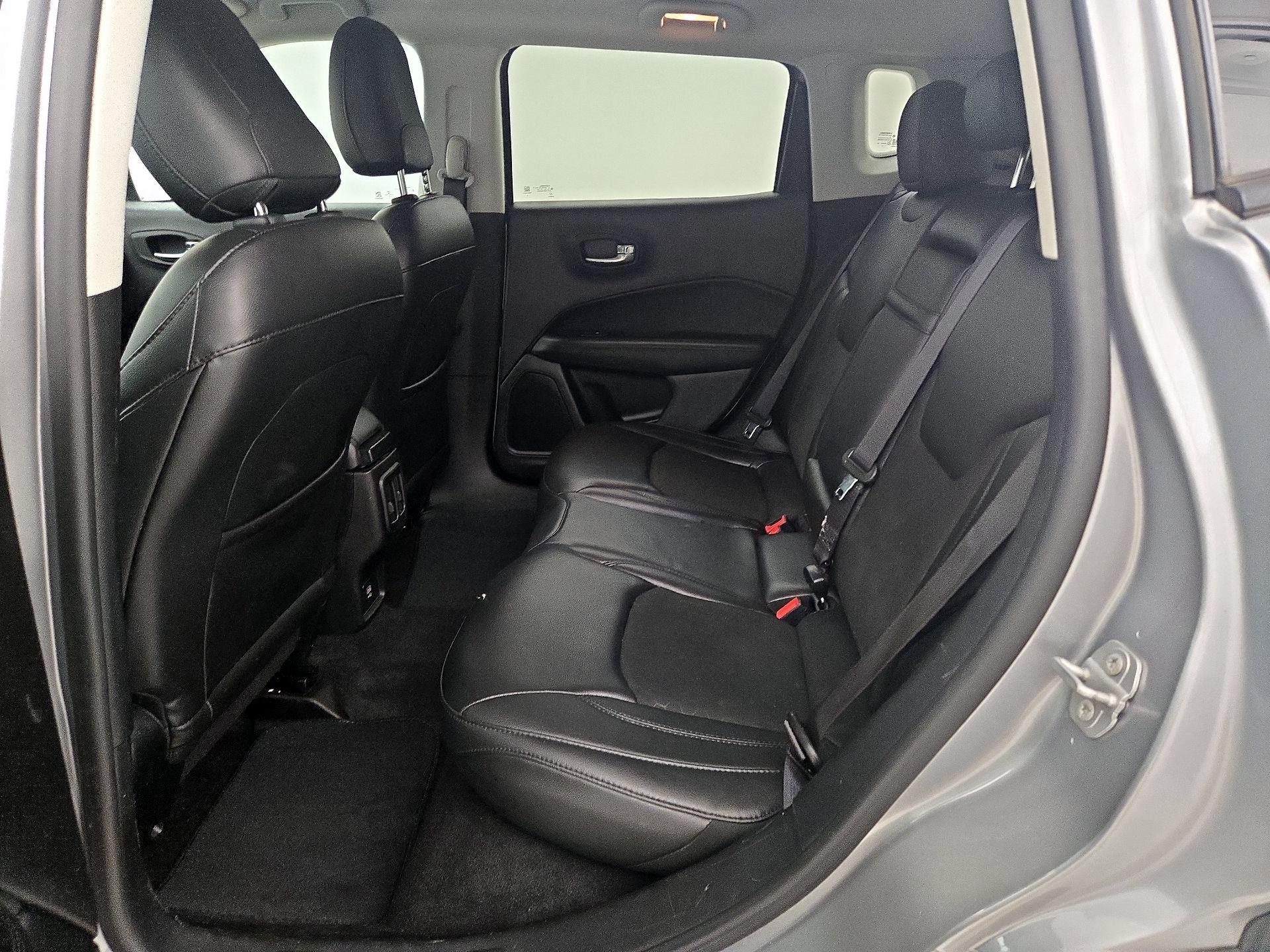 Thumbnail: 2018 Jeep Compass - 20