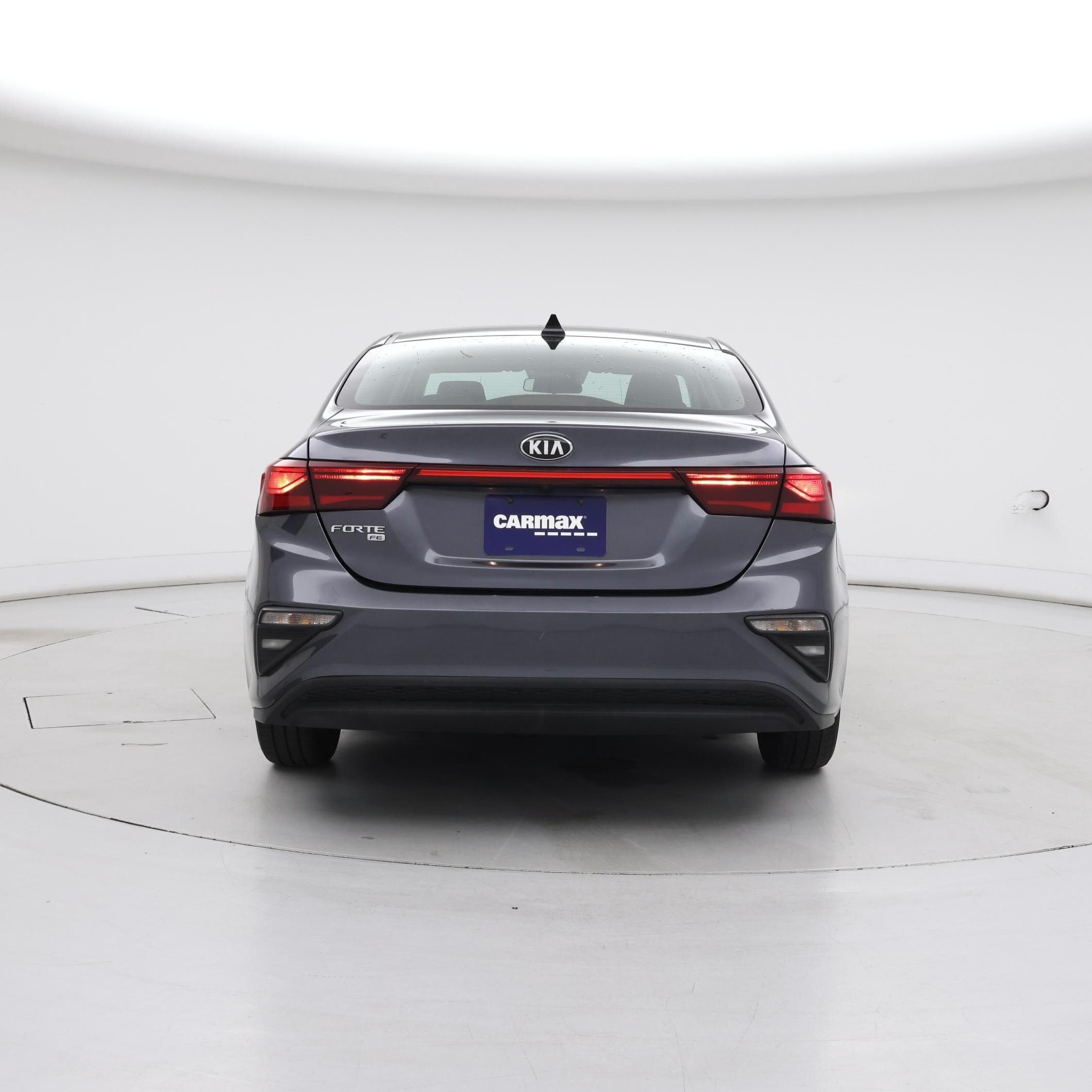 Thumbnail: 2020 Kia Forte - 6