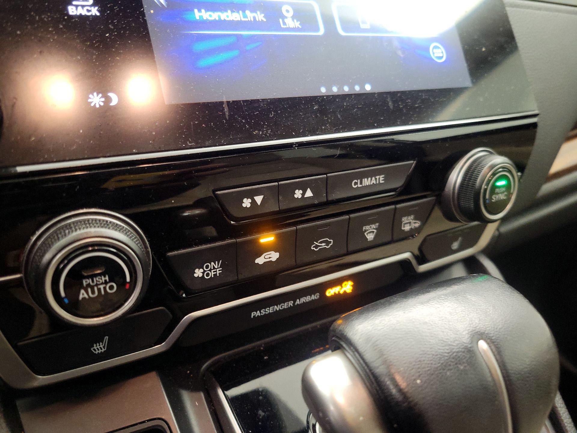 Thumbnail: 2019 Honda CR-V - 16