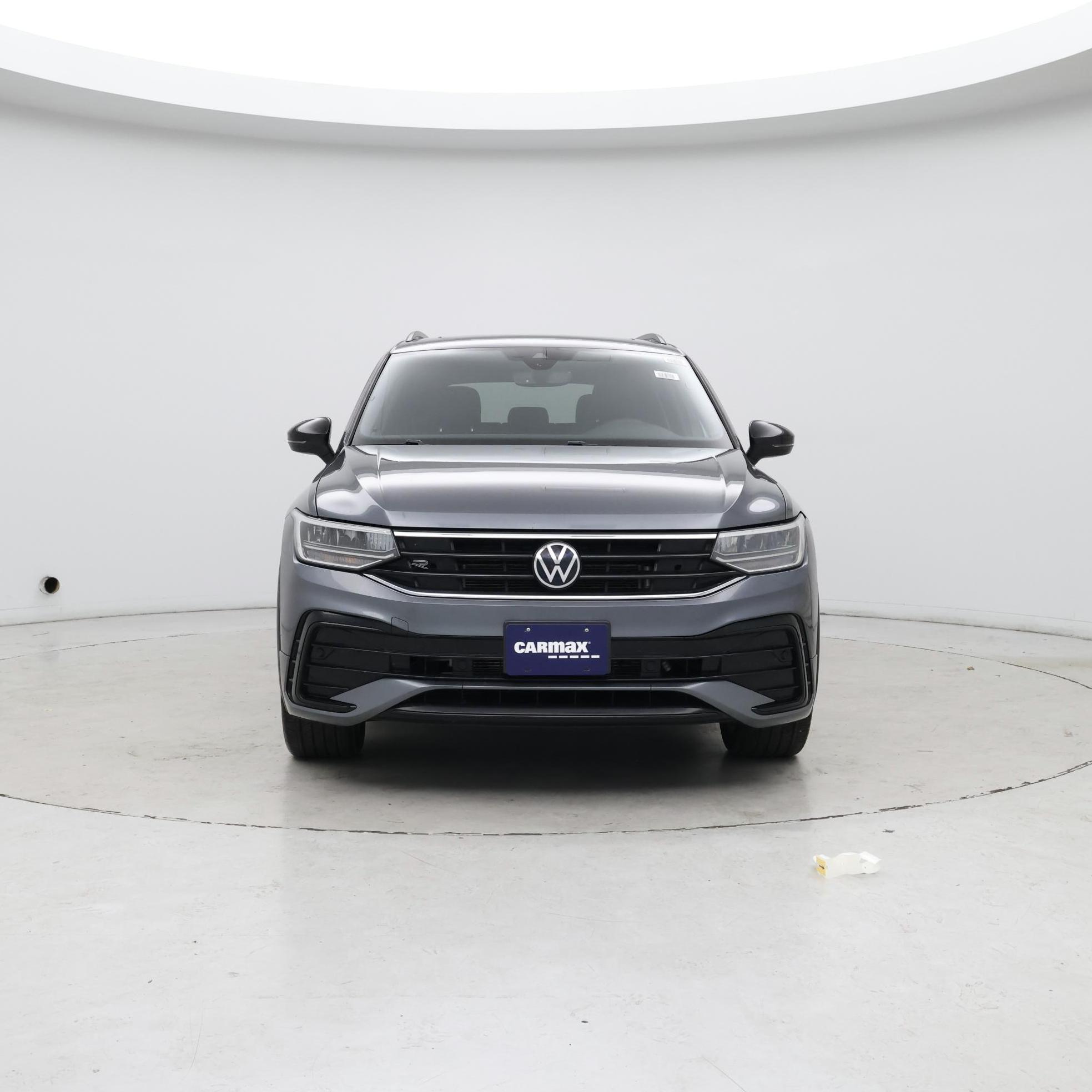 Thumbnail: 2023 Volkswagen Tiguan - 5