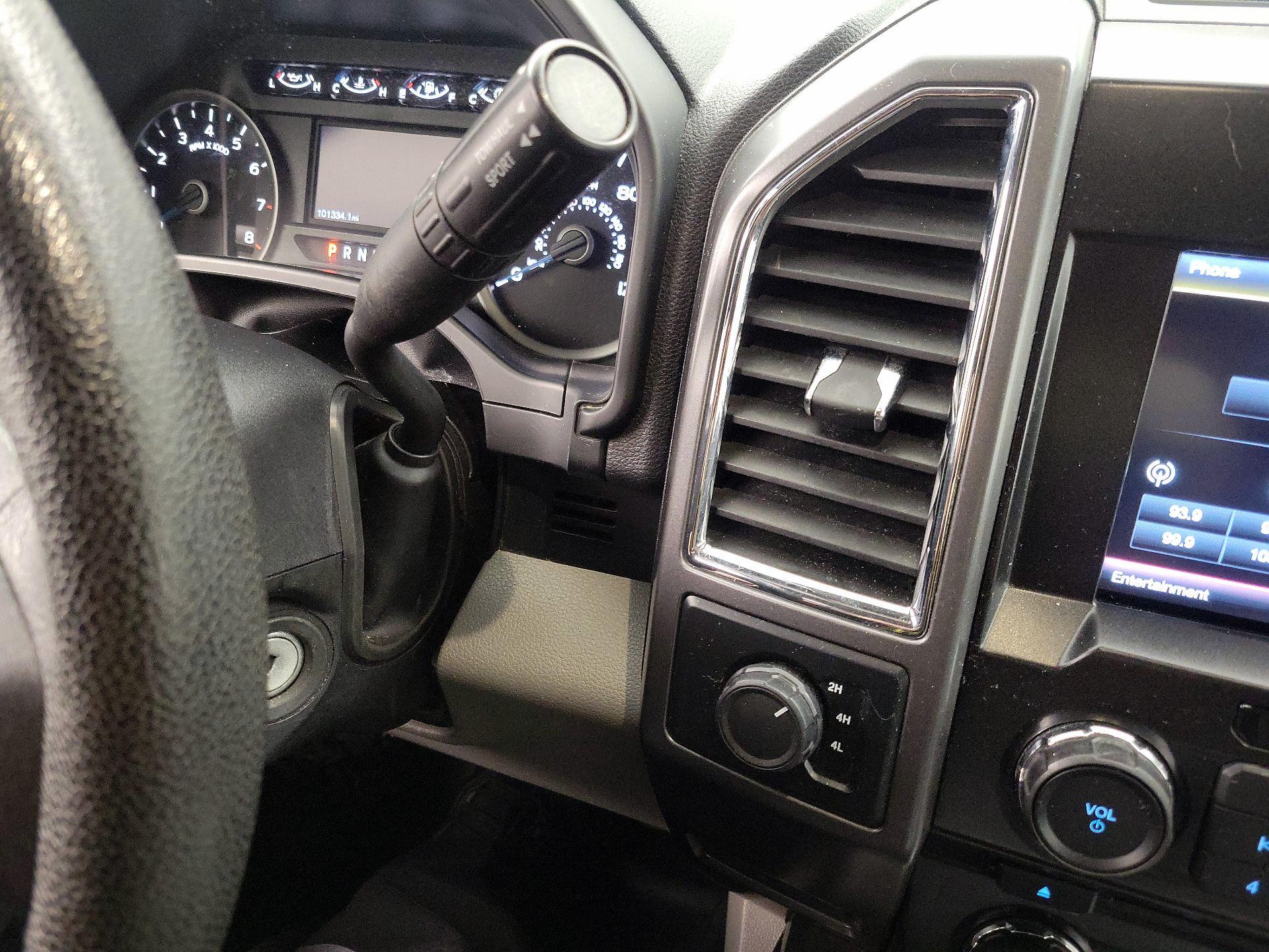 Thumbnail: 2015 Ford F-150 - 17