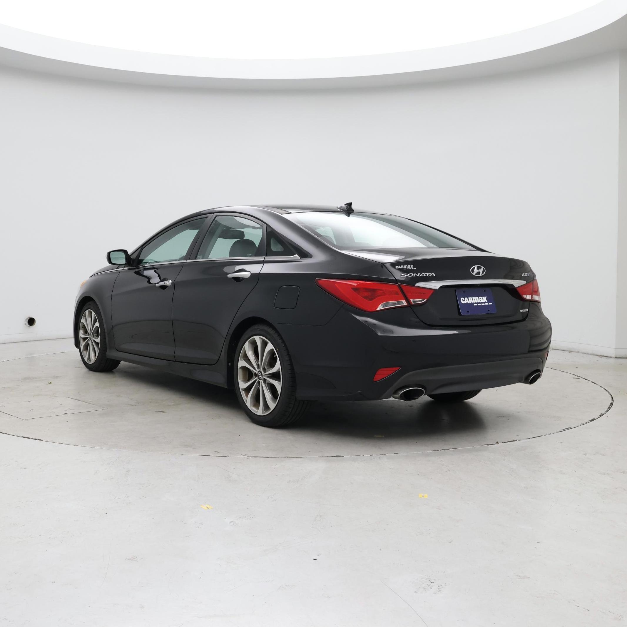 Thumbnail: 2014 Hyundai Sonata - 2