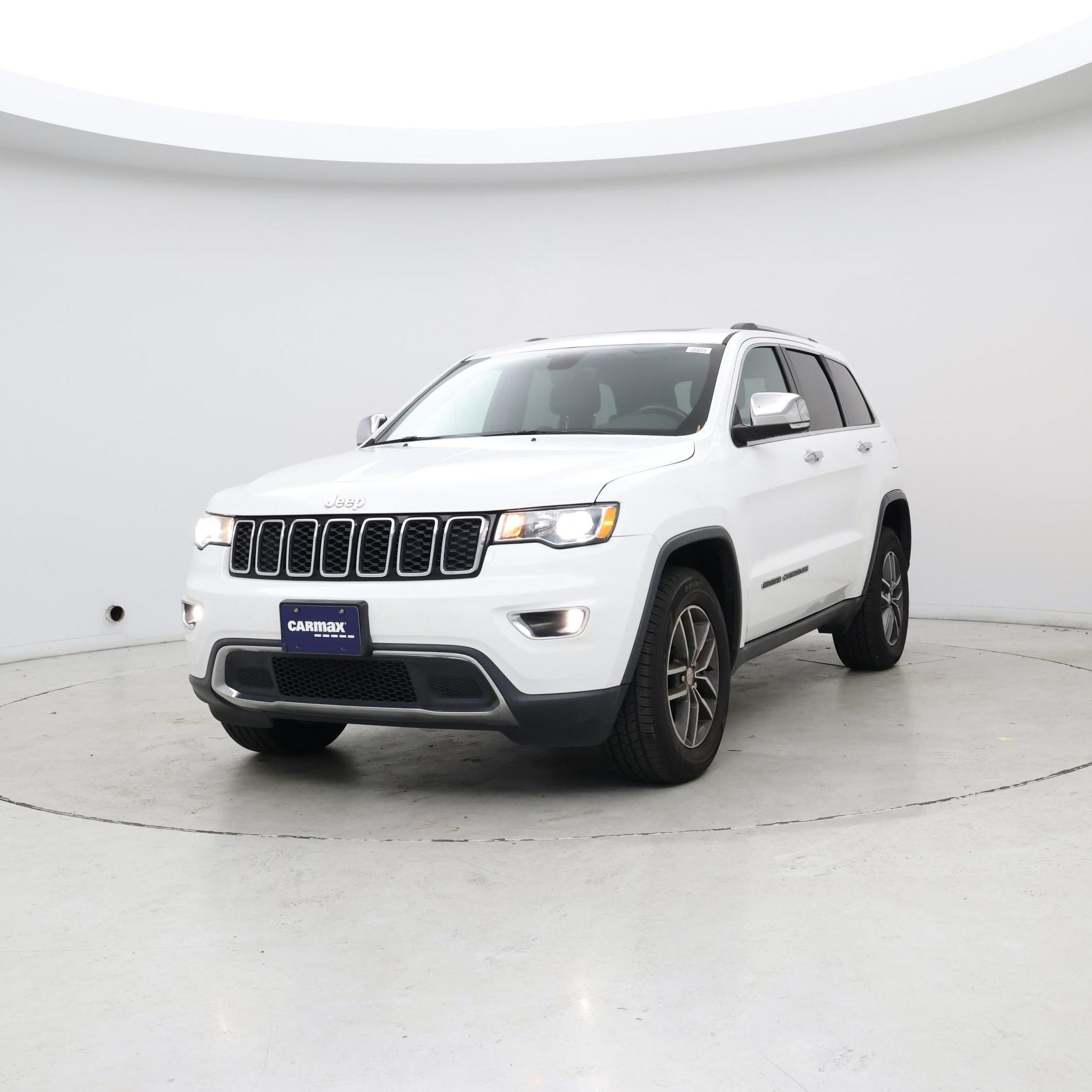 Thumbnail: 2018 Jeep Grand Cherokee - 4