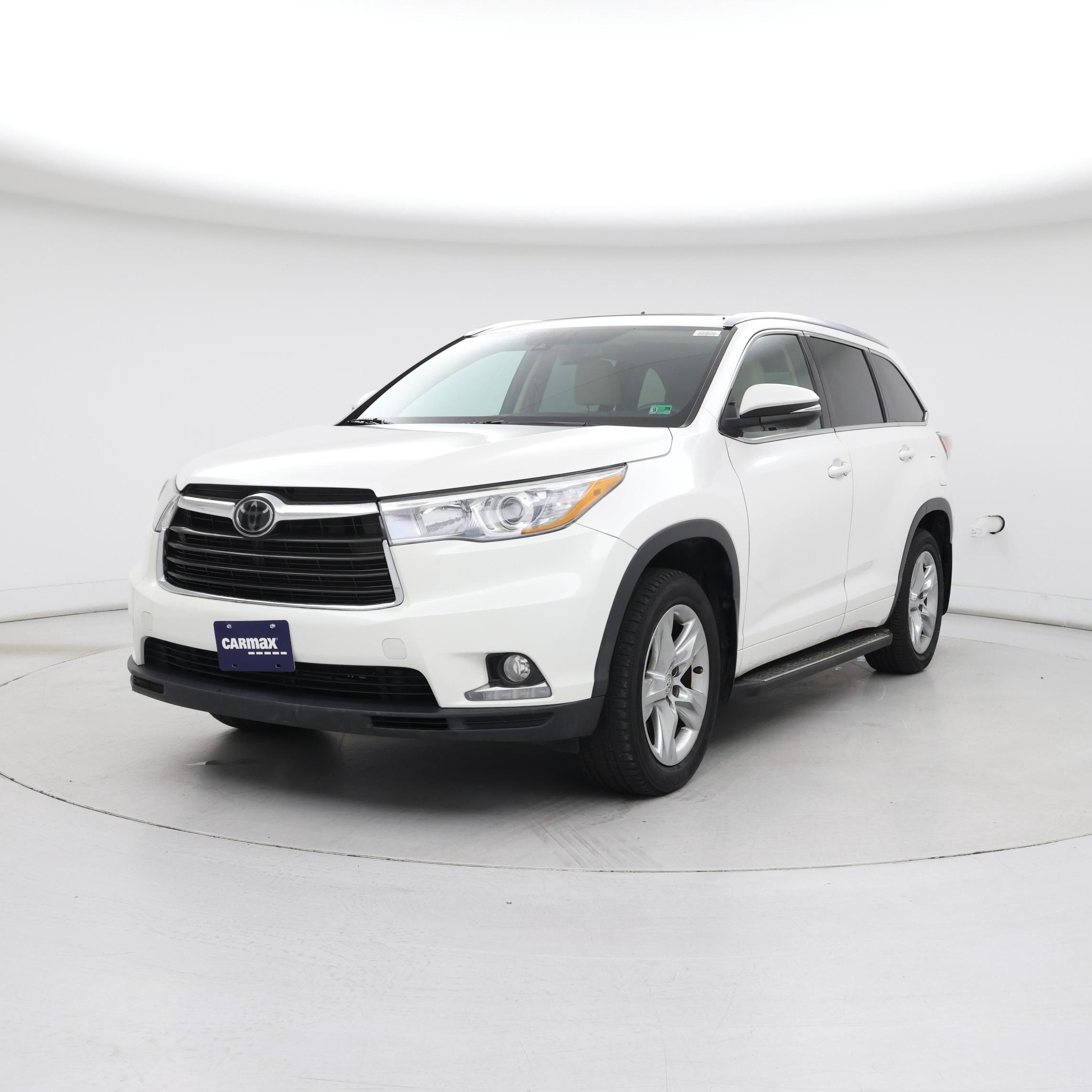 Thumbnail: 2015 Toyota Highlander - 4