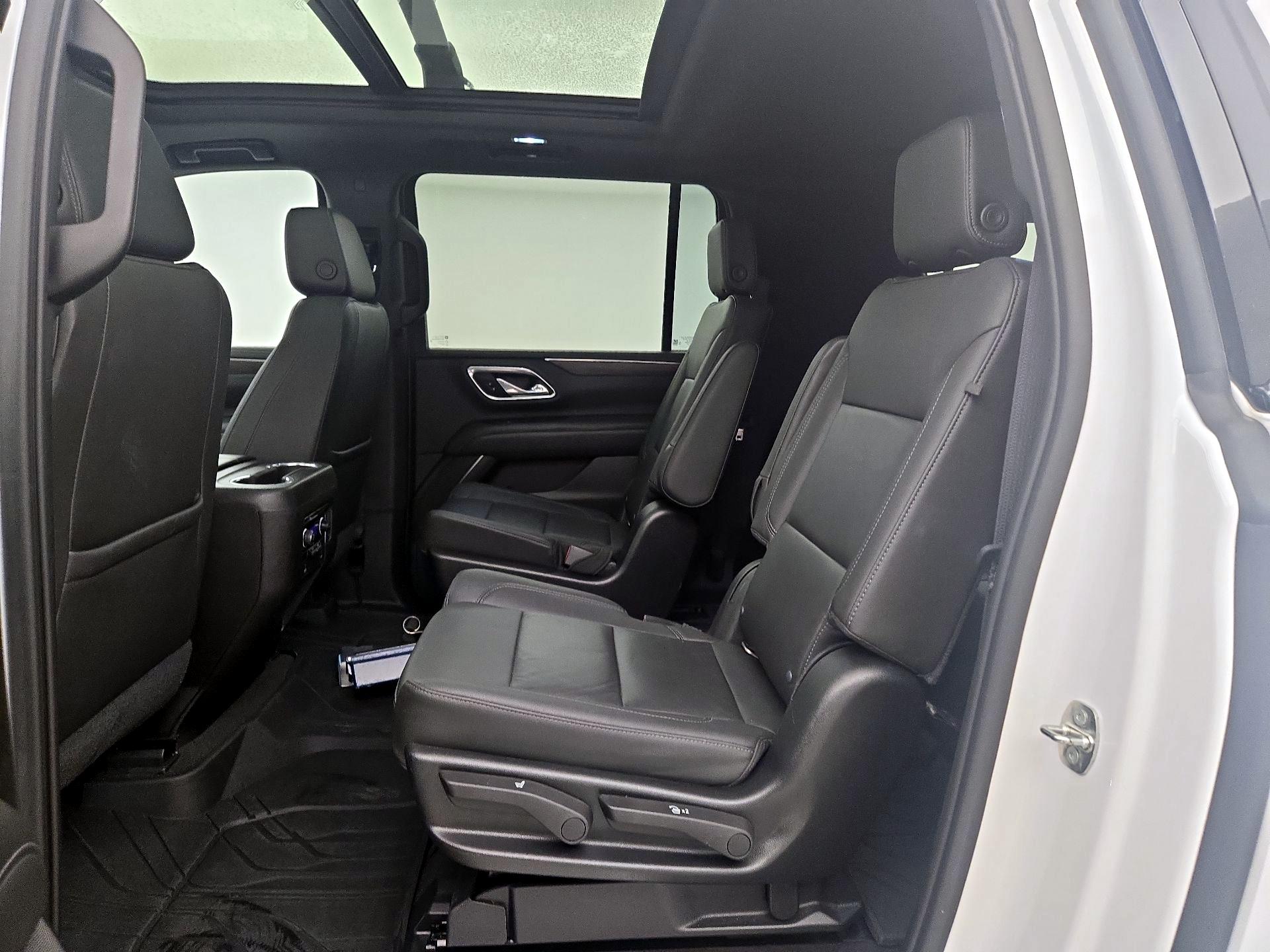 Thumbnail: 2021 Chevrolet Suburban - 20