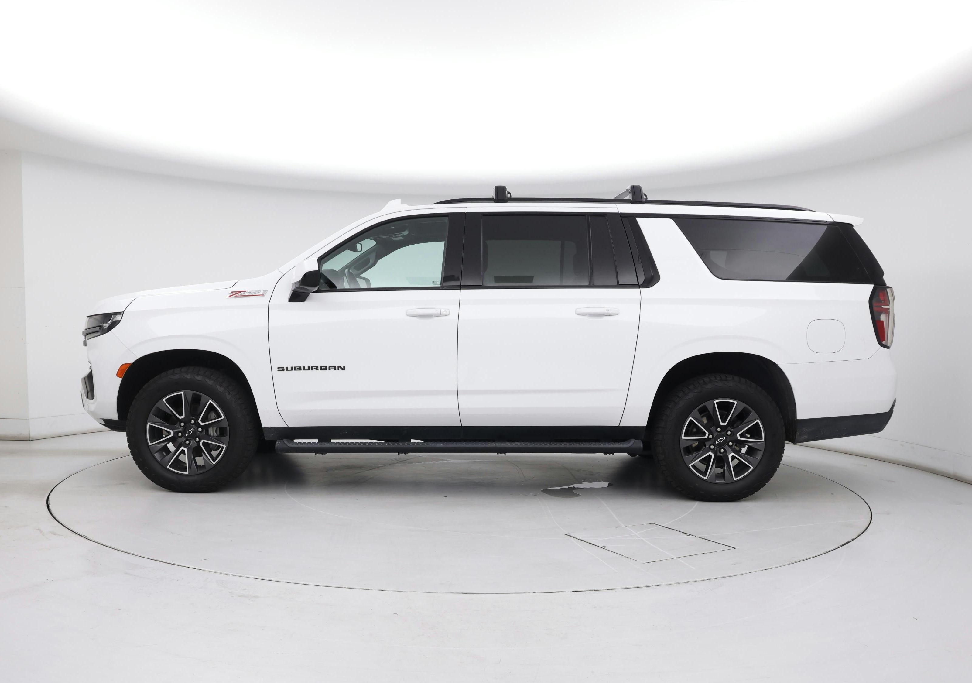 Thumbnail: 2021 Chevrolet Suburban - 3