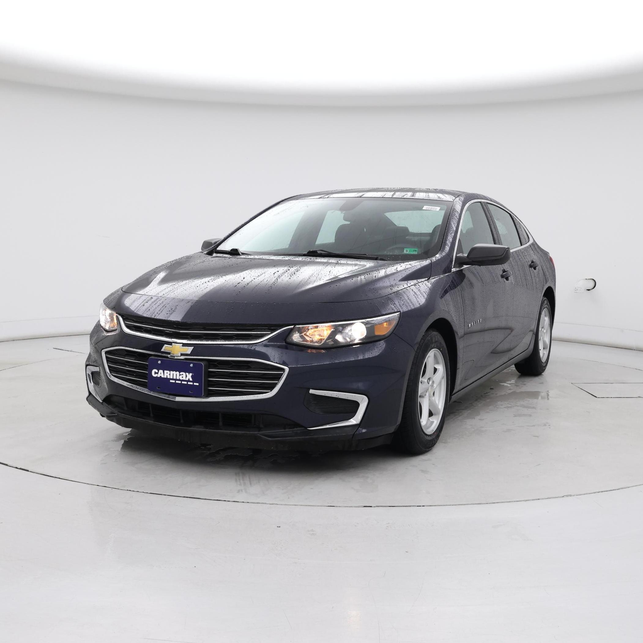 Thumbnail: 2016 Chevrolet Malibu - 4