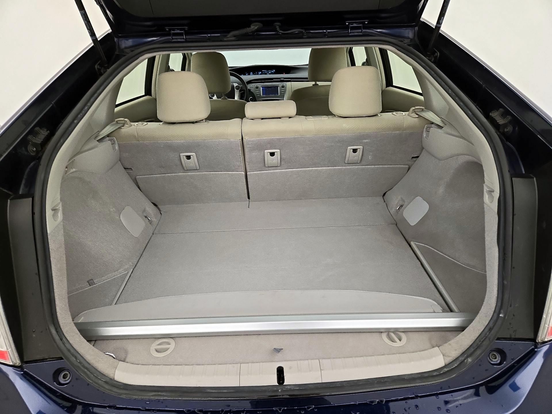 Thumbnail: 2015 Toyota Prius - 20