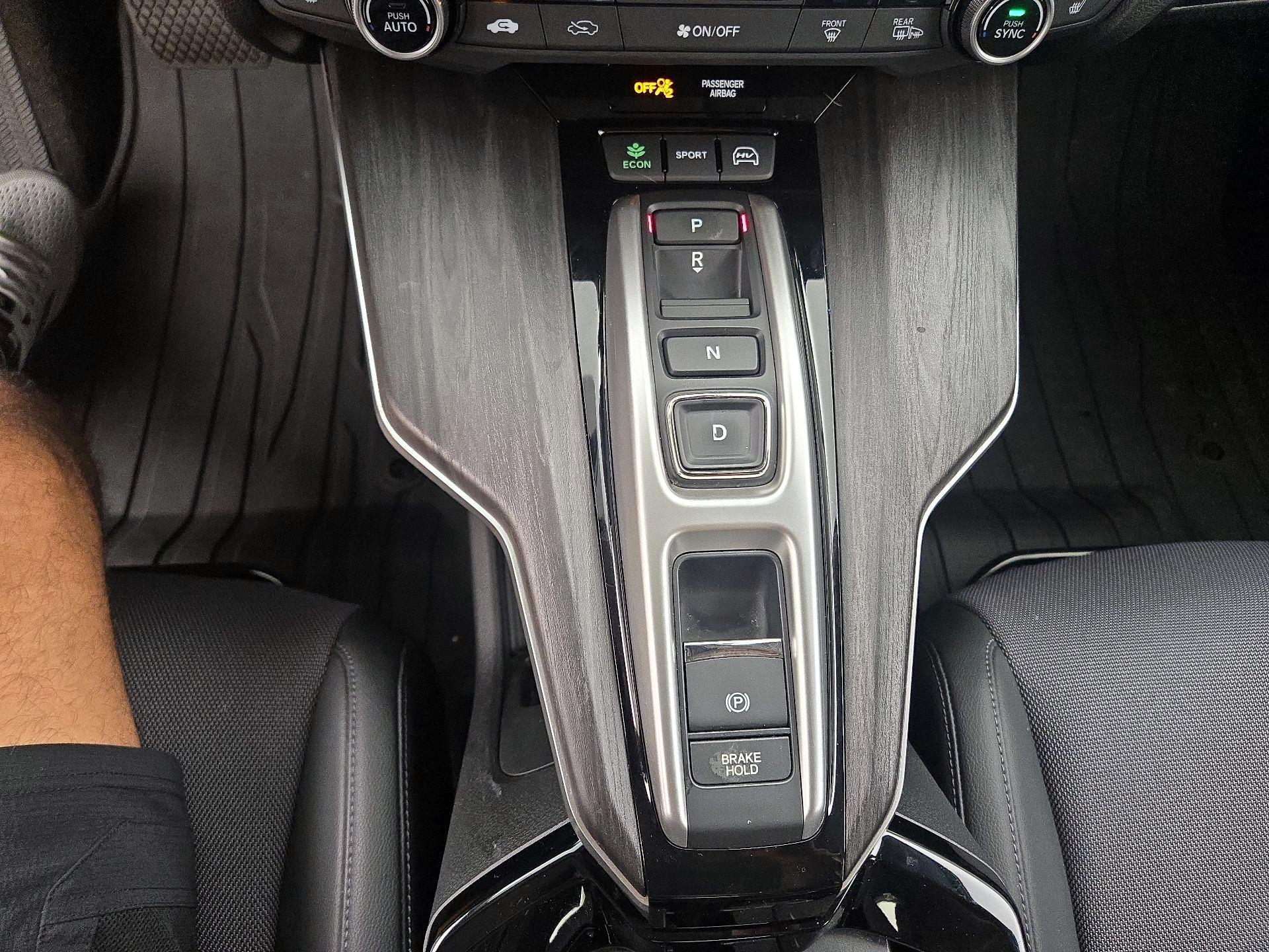 Thumbnail: 2018 Honda Clarity - 17