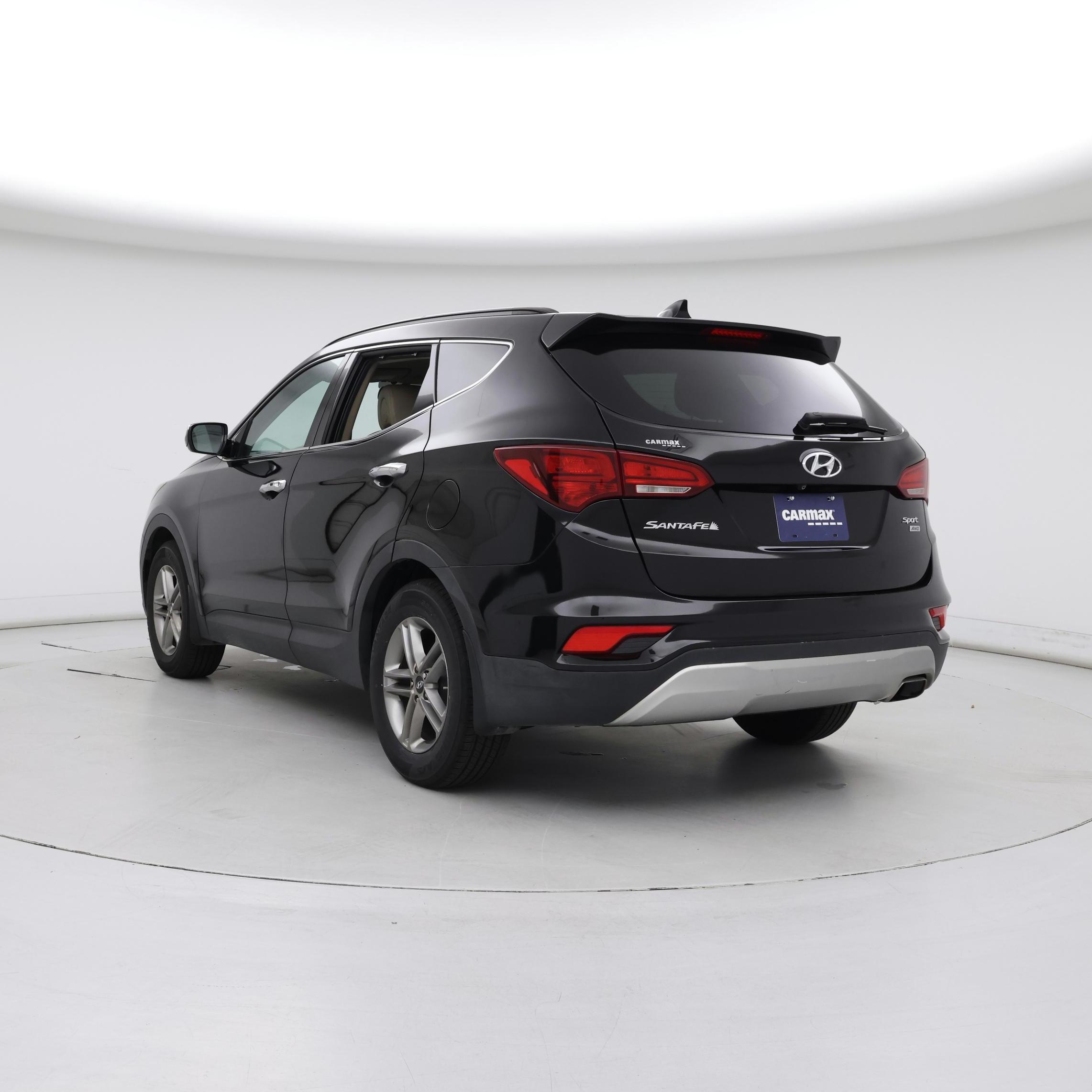 Thumbnail: 2017 Hyundai Santa Fe - 2