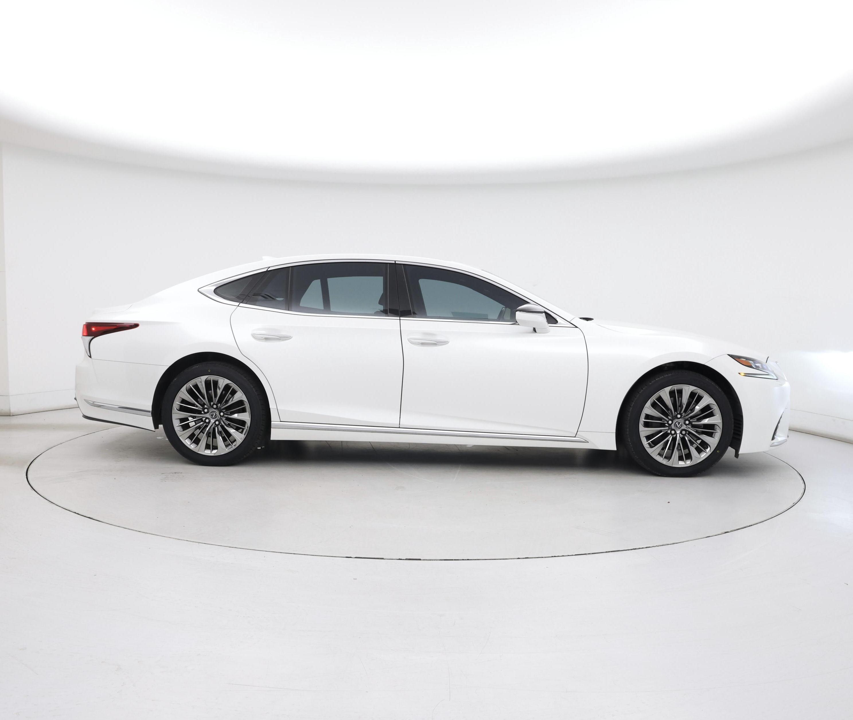 Thumbnail: 2019 Lexus LS - 7