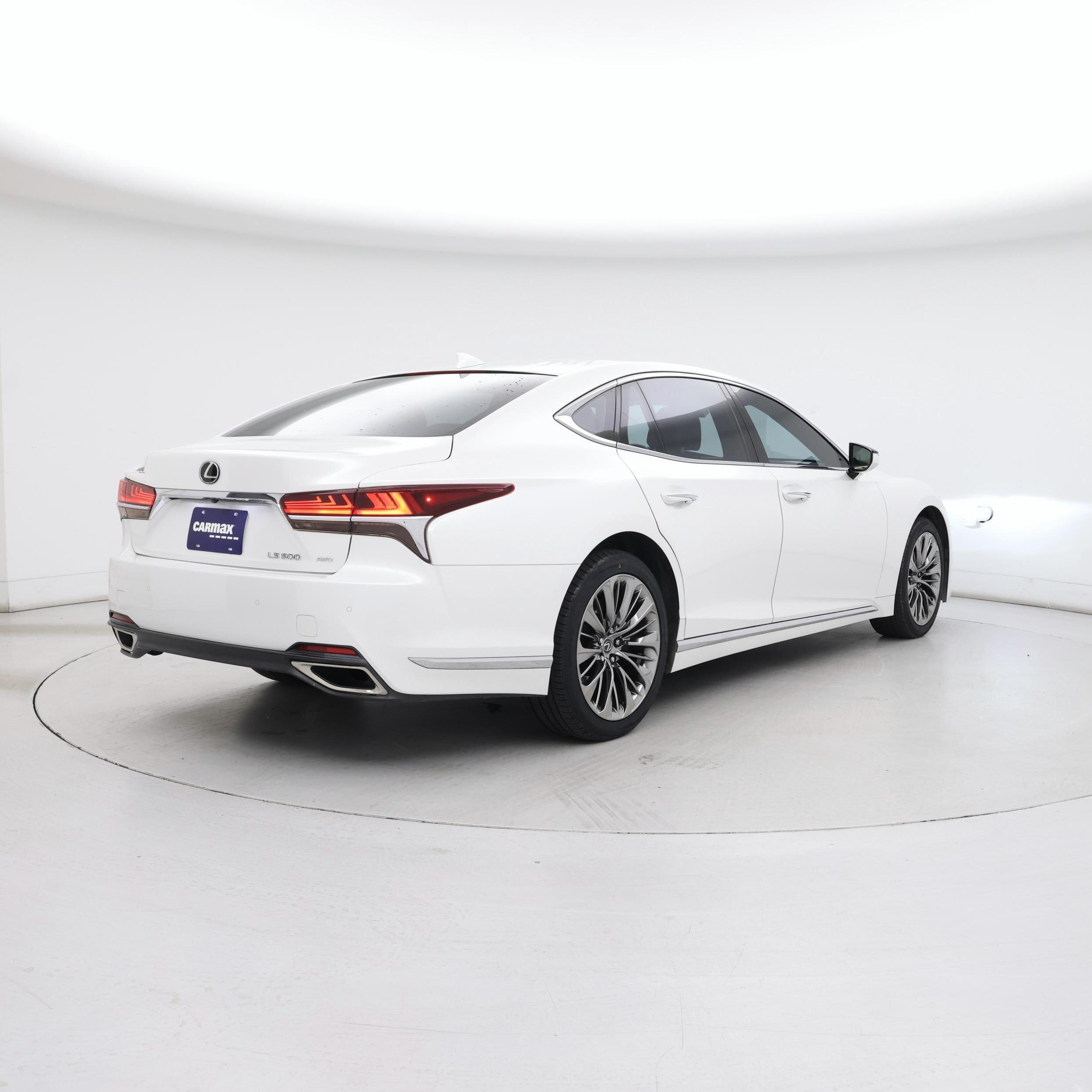 Thumbnail: 2019 Lexus LS - 8