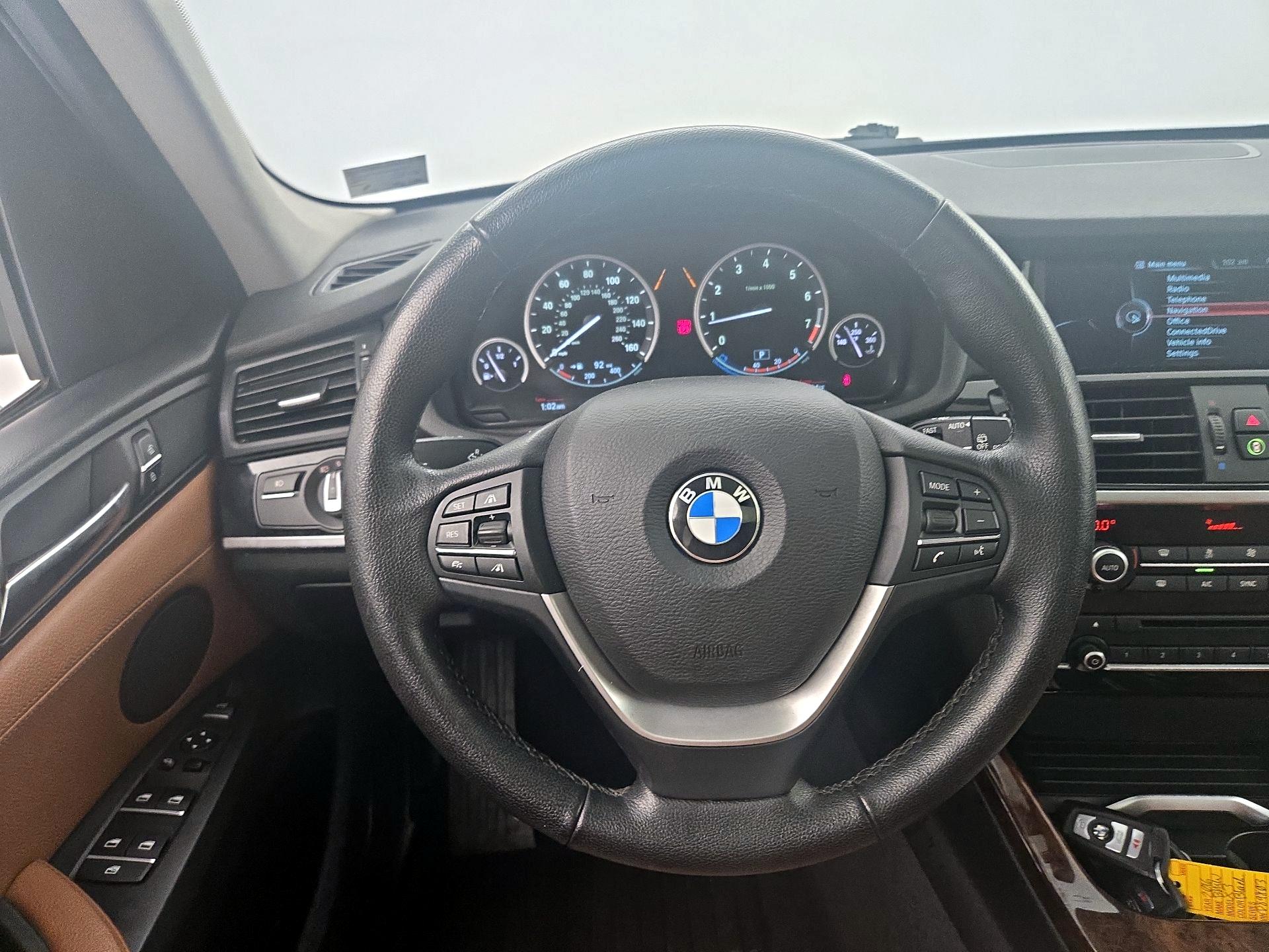 Thumbnail: 2016 BMW X3 - 10