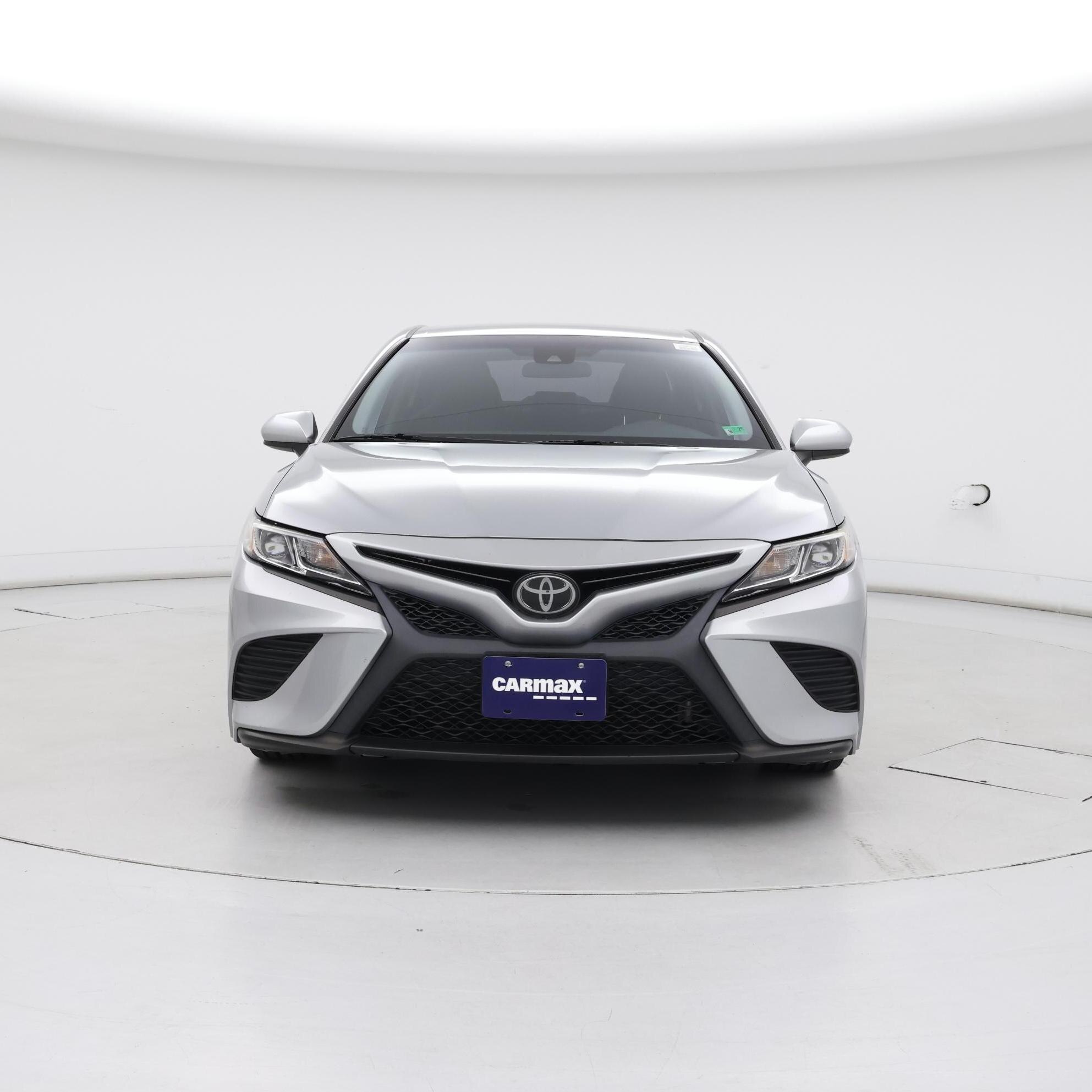 Thumbnail: 2019 Toyota Camry - 5