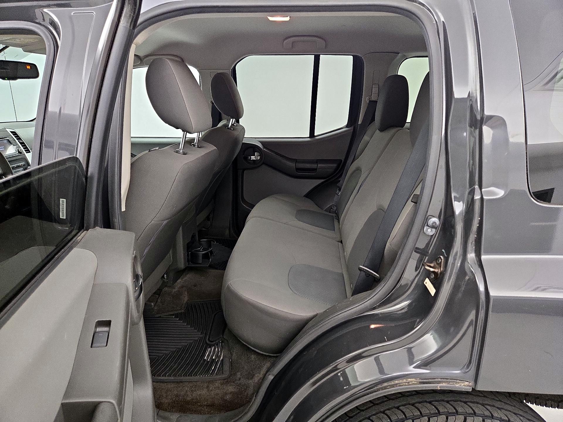 Thumbnail: 2015 Nissan Xterra - 18