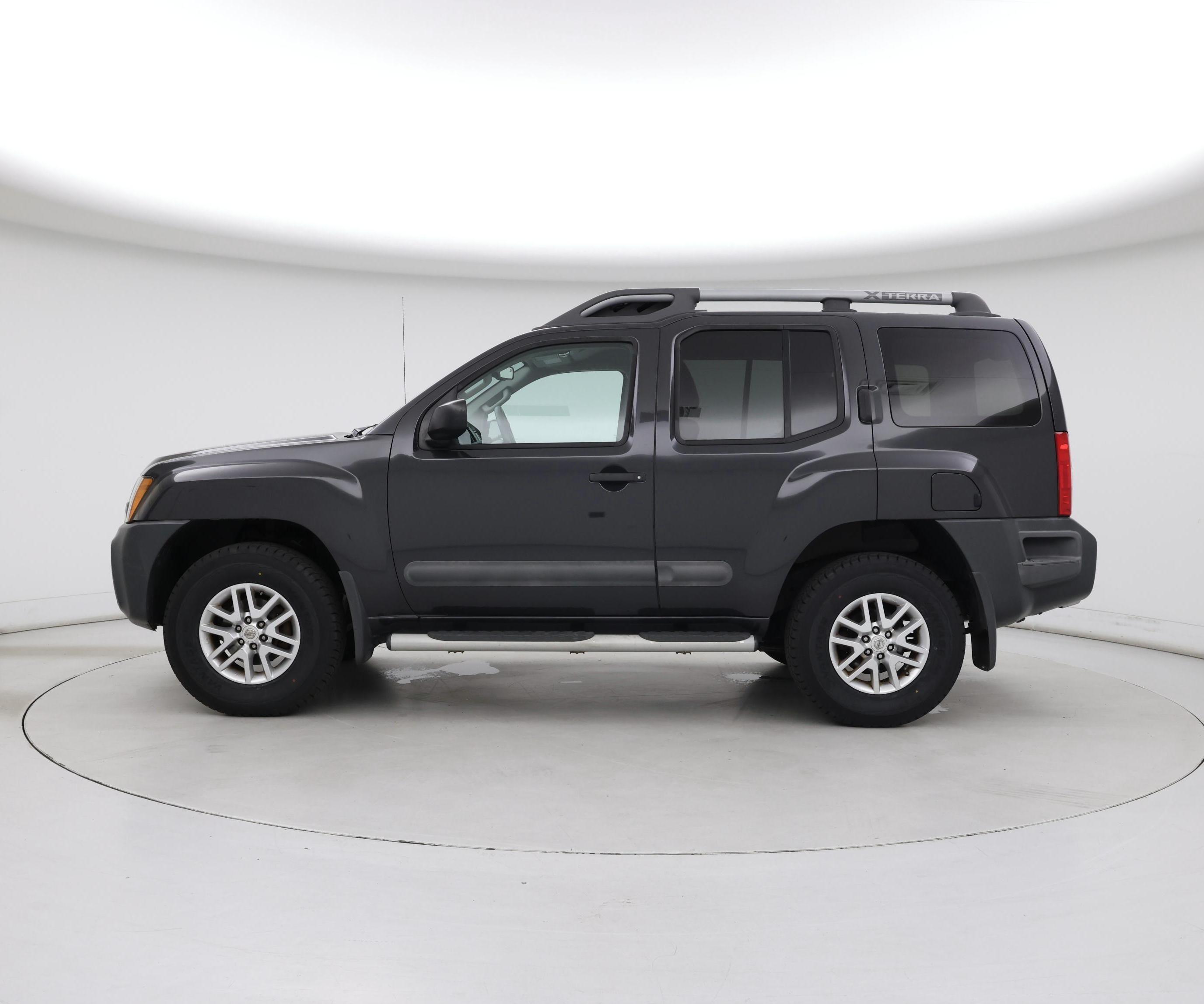 Thumbnail: 2015 Nissan Xterra - 3