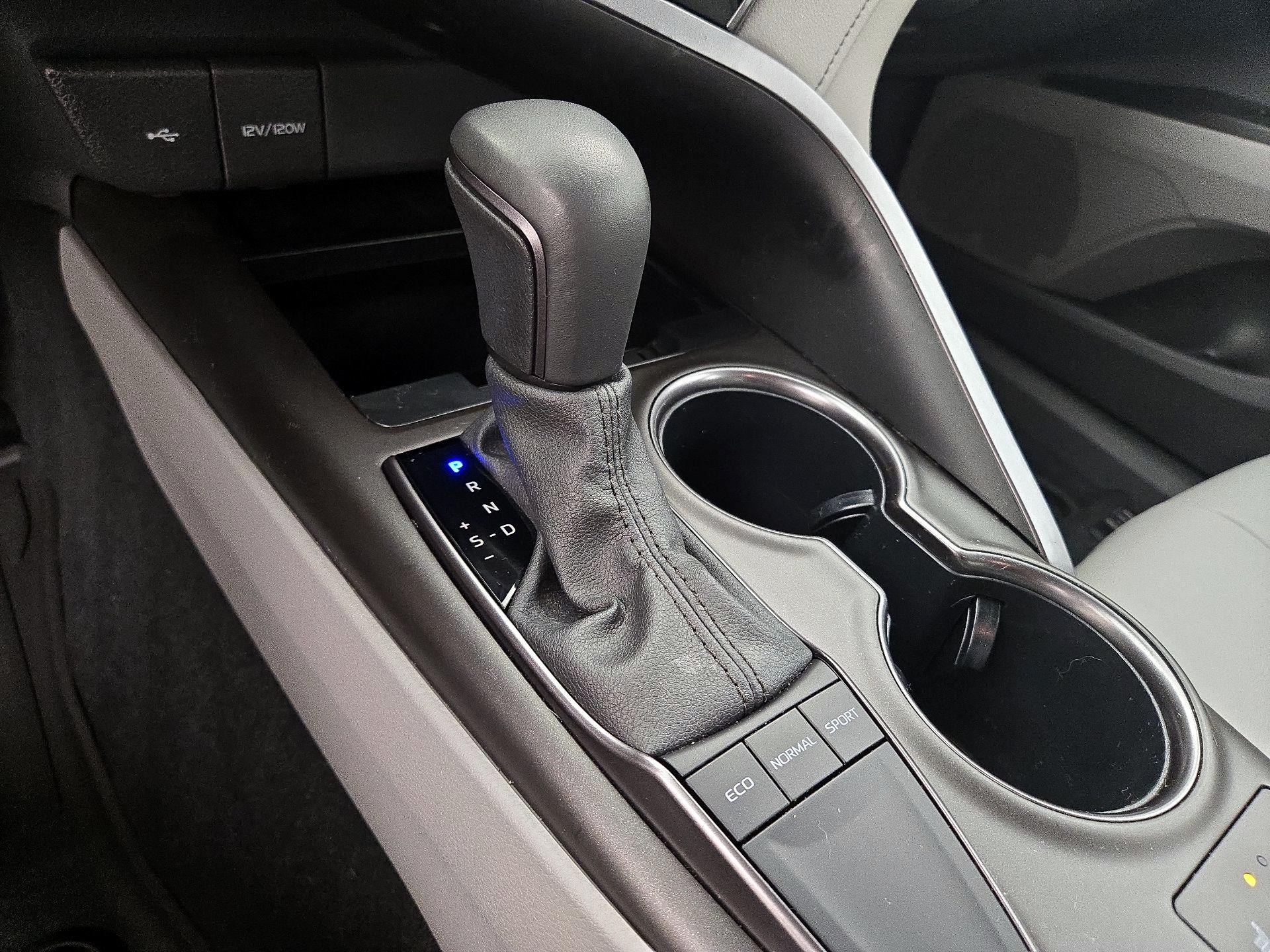 Thumbnail: 2024 Toyota Camry - 17