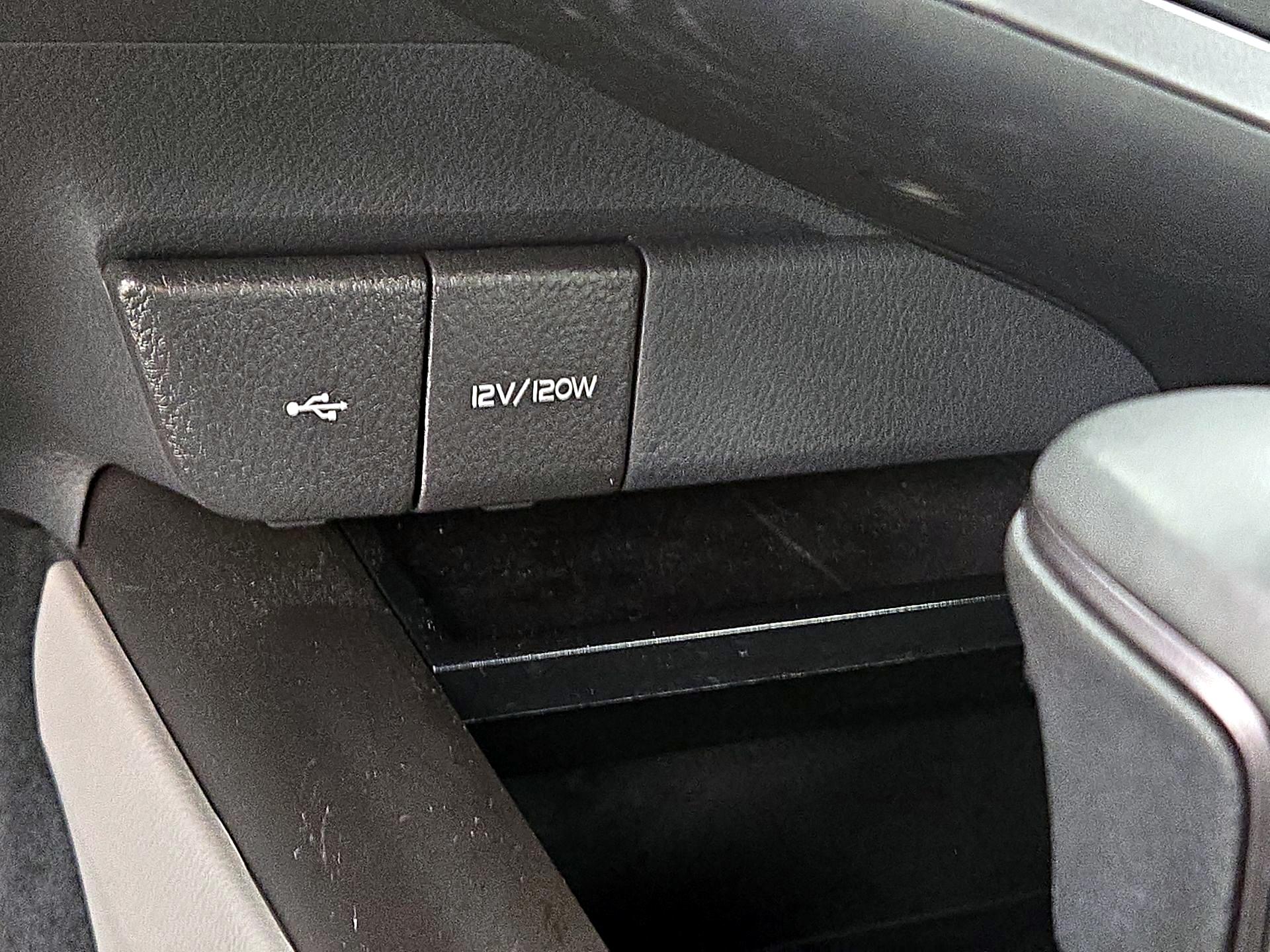 Thumbnail: 2024 Toyota Camry - 18