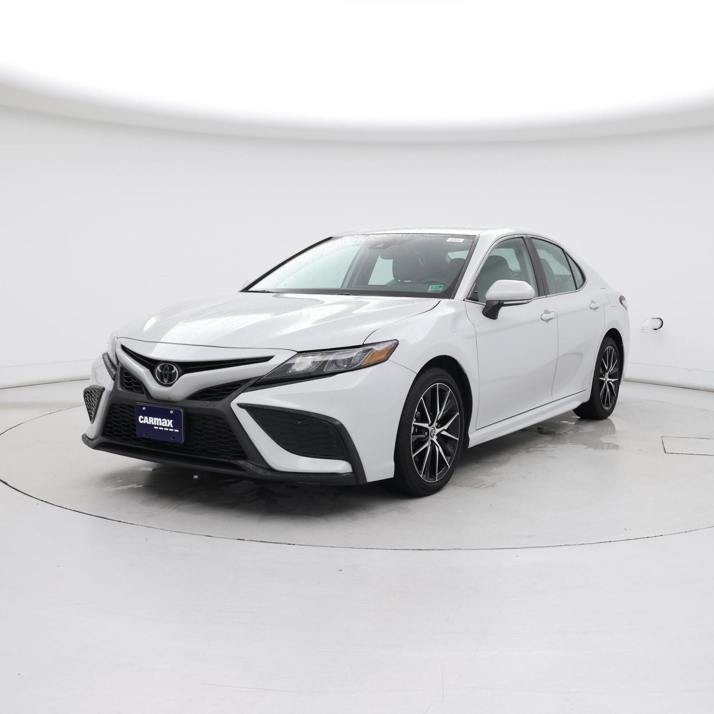 Thumbnail: 2024 Toyota Camry - 4