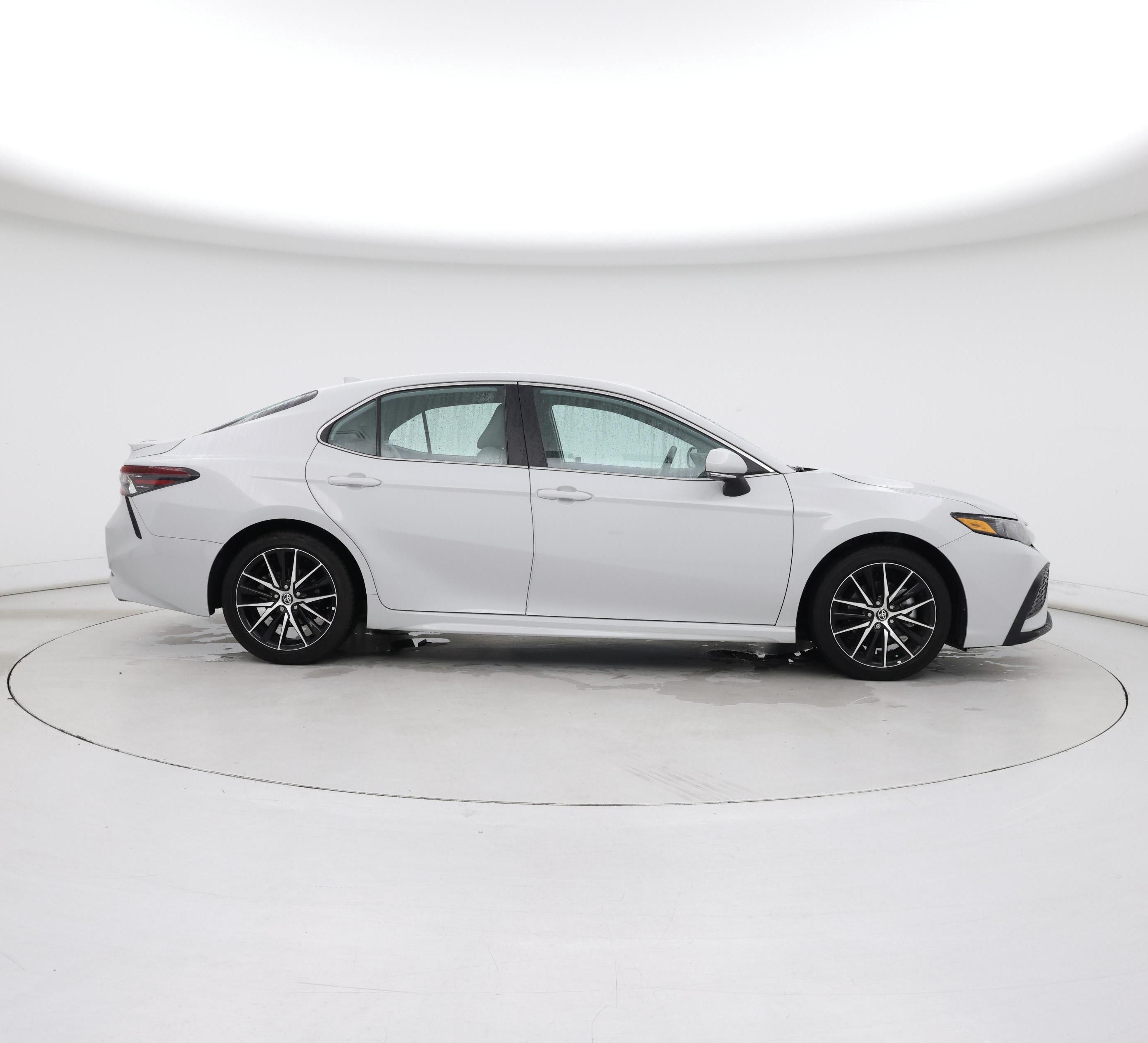 Thumbnail: 2024 Toyota Camry - 7
