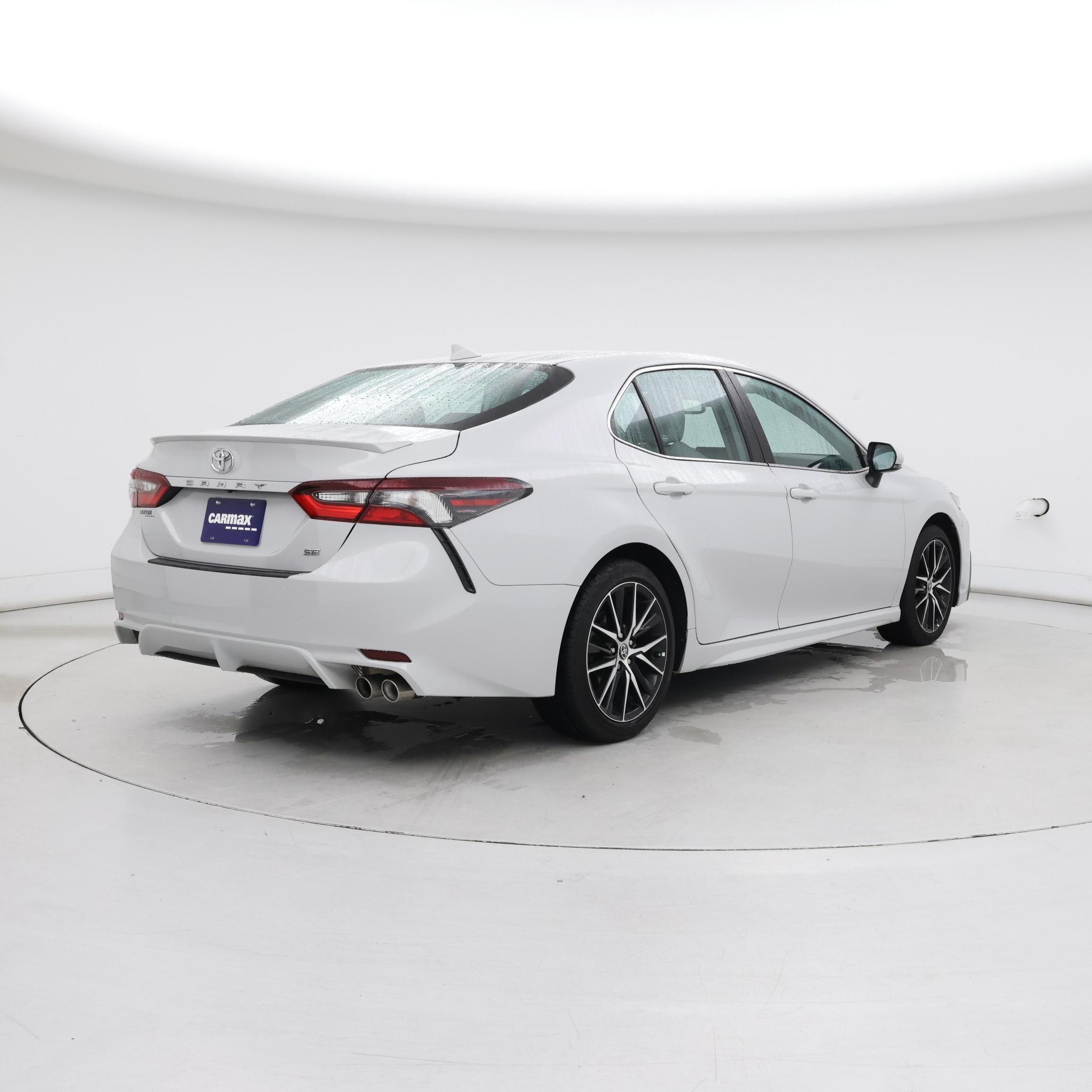 Thumbnail: 2024 Toyota Camry - 8
