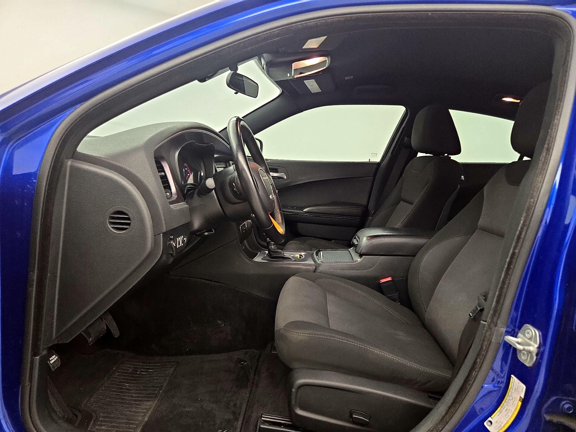 Thumbnail: 2018 Dodge Charger - 11