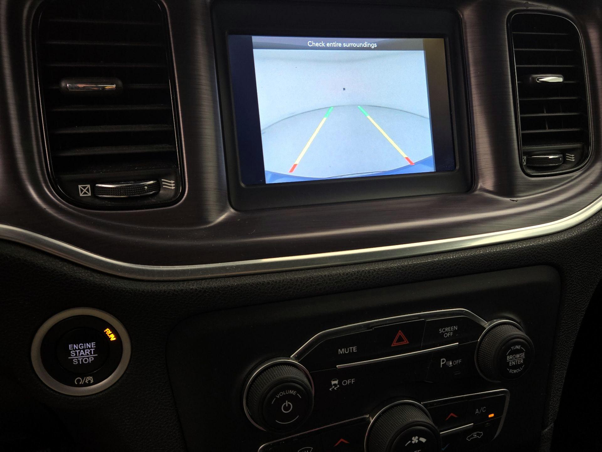 Thumbnail: 2018 Dodge Charger - 14