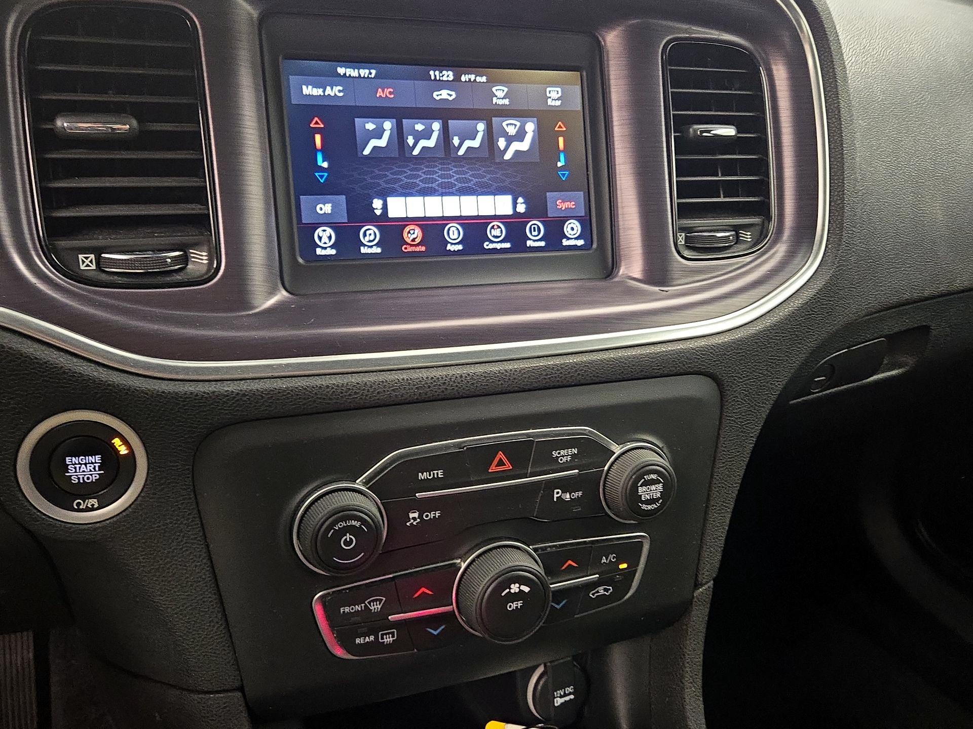 Thumbnail: 2018 Dodge Charger - 16