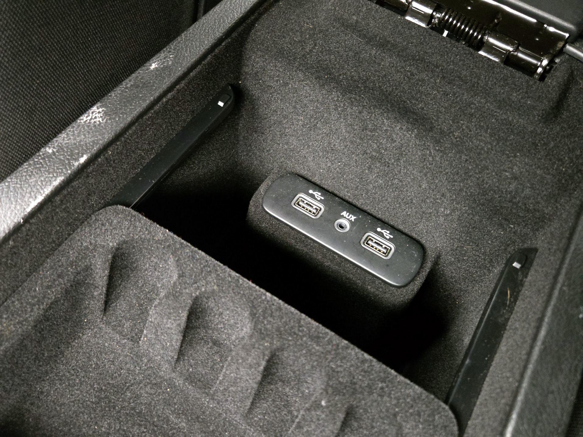 Thumbnail: 2018 Dodge Charger - 18