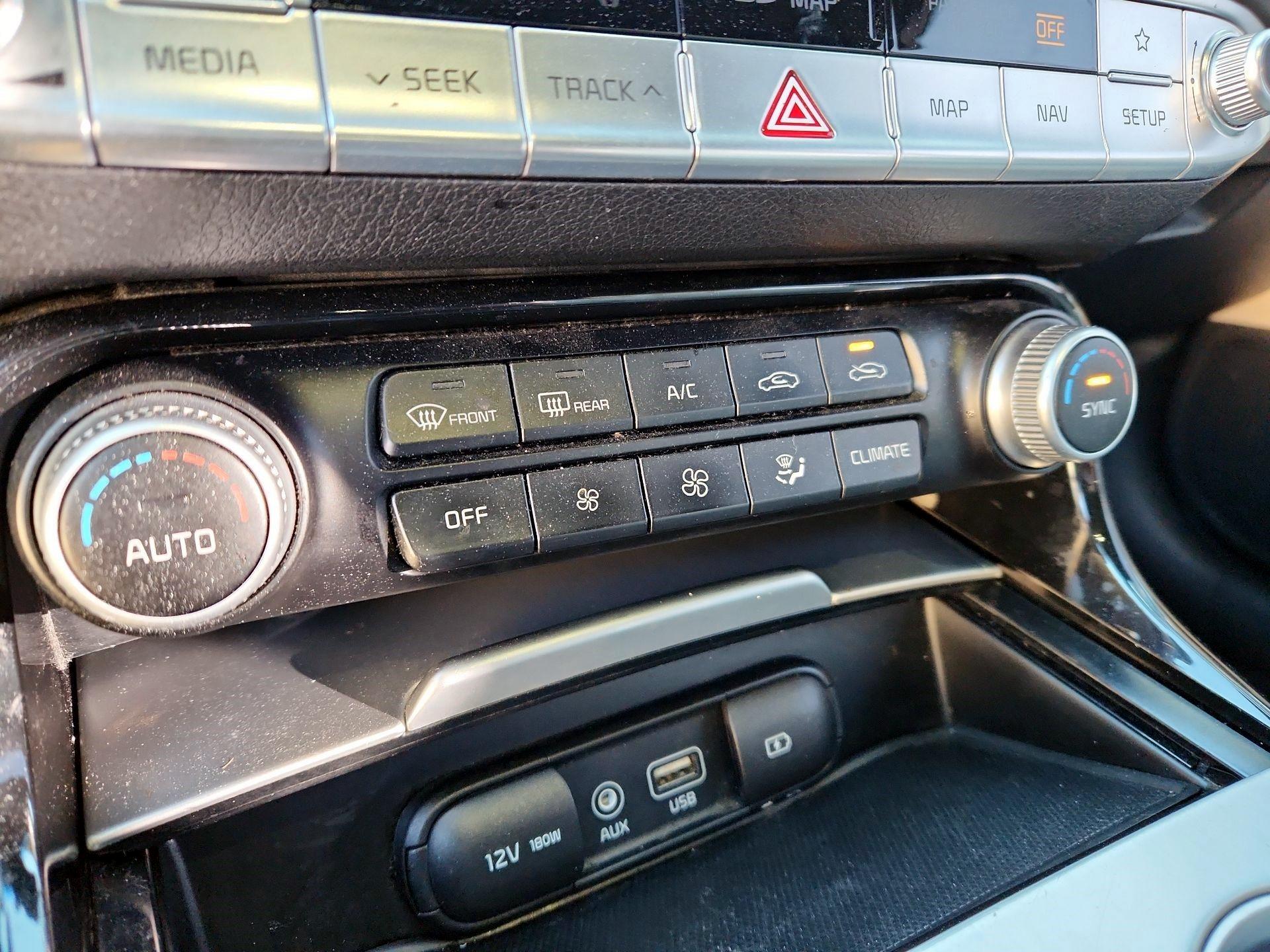 Thumbnail: 2018 Kia Stinger - 15