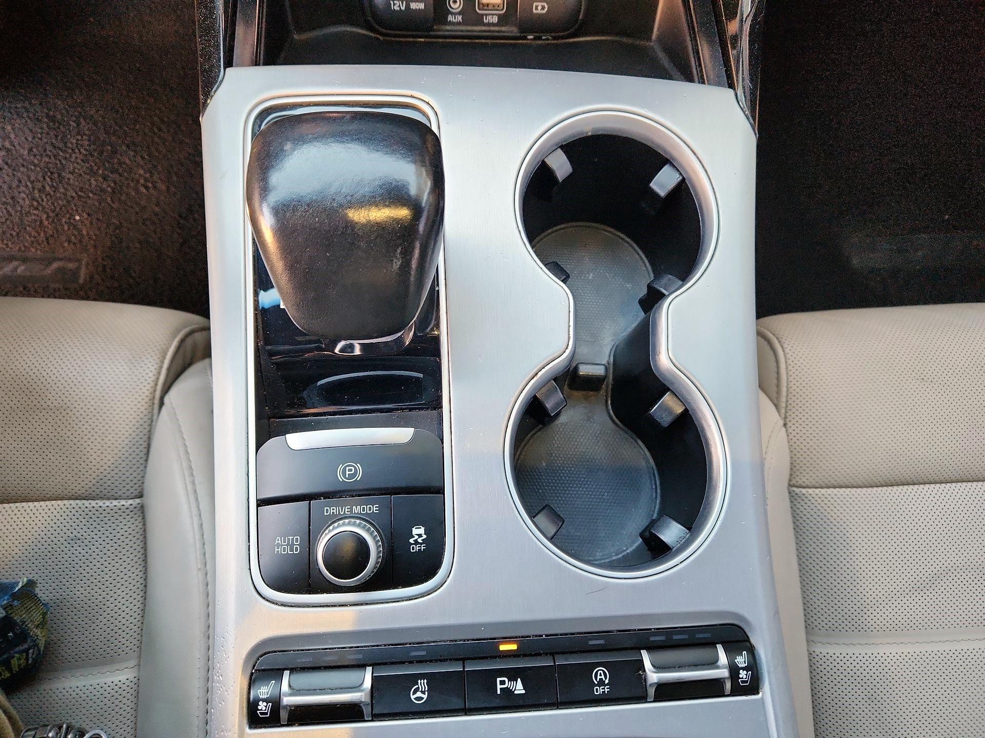 Thumbnail: 2018 Kia Stinger - 16