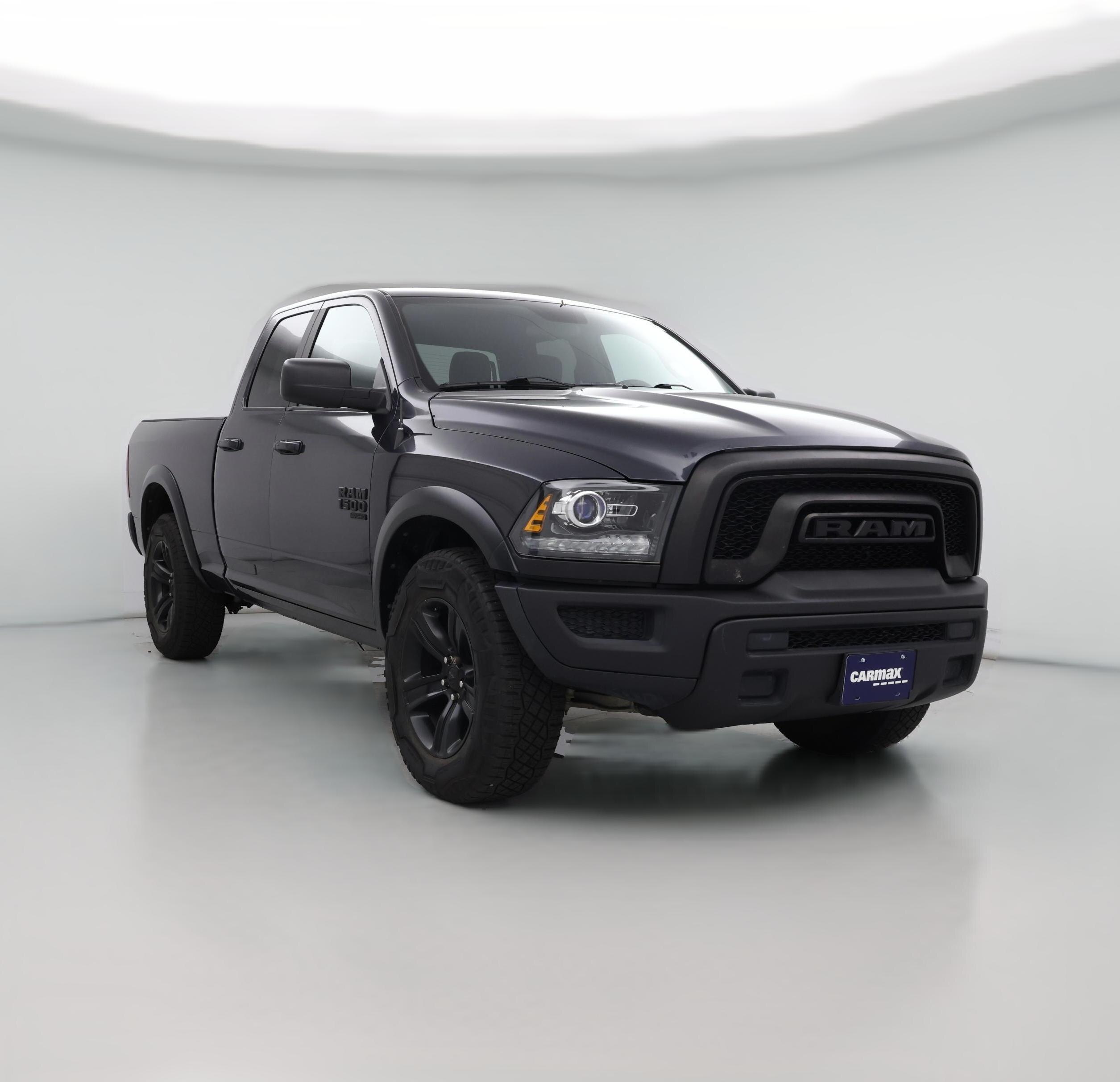 Thumbnail: 2021 RAM 1500 Classic - 1