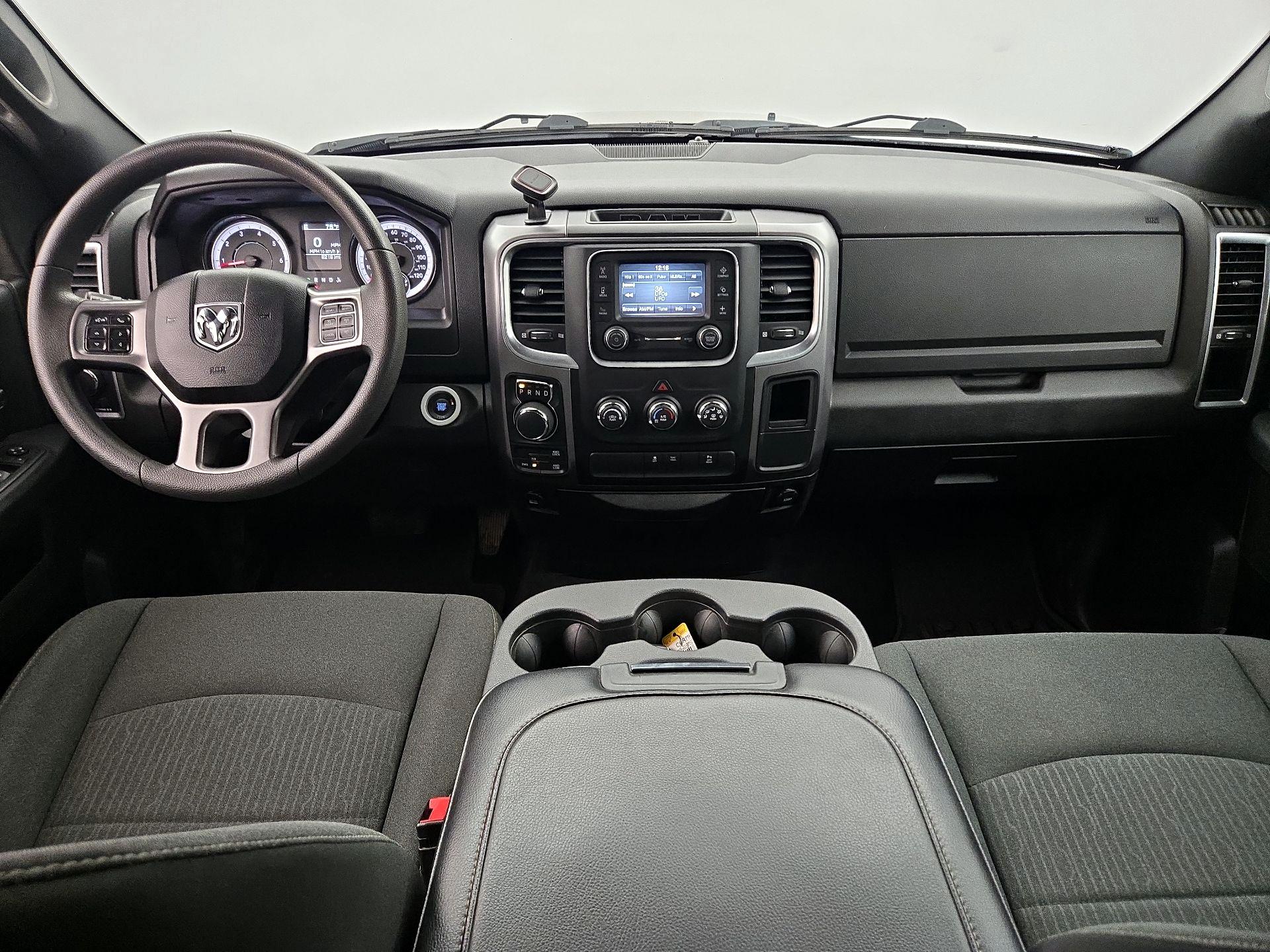 Thumbnail: 2021 RAM 1500 Classic - 9