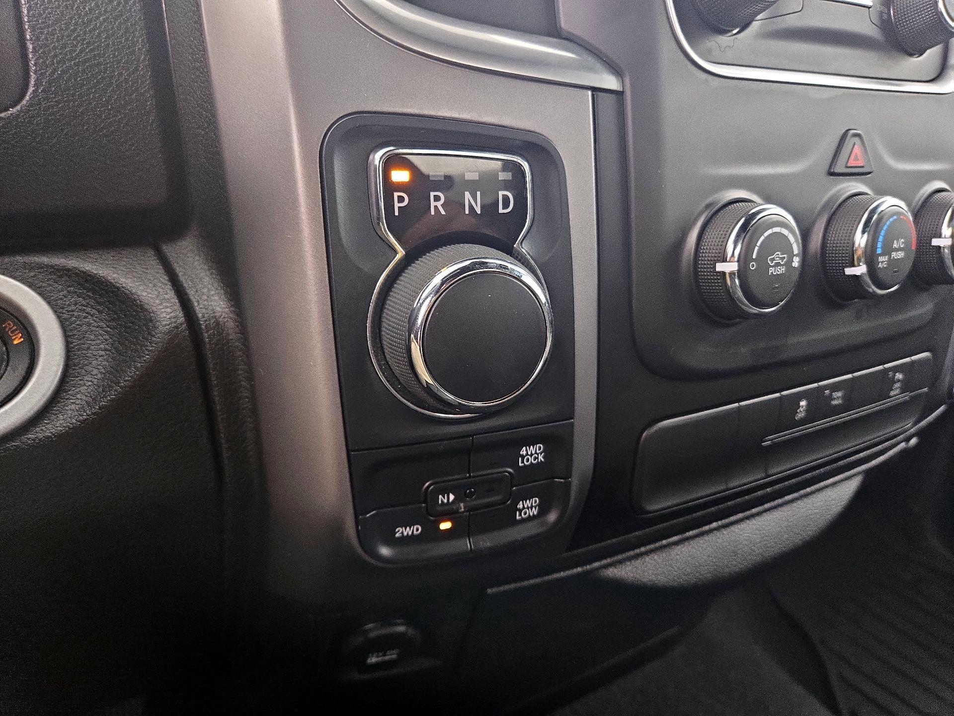 Thumbnail: 2021 RAM 1500 Classic - 17