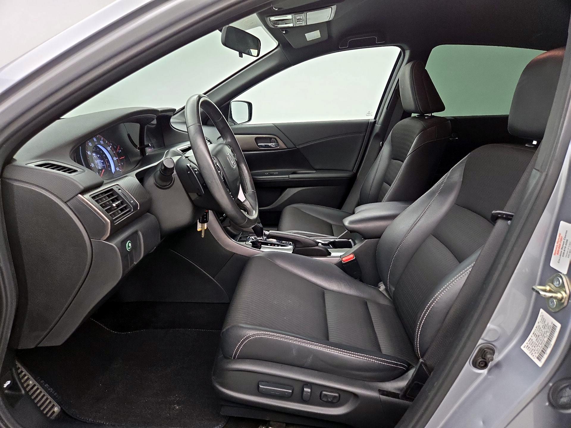 Thumbnail: 2016 Honda Accord - 11