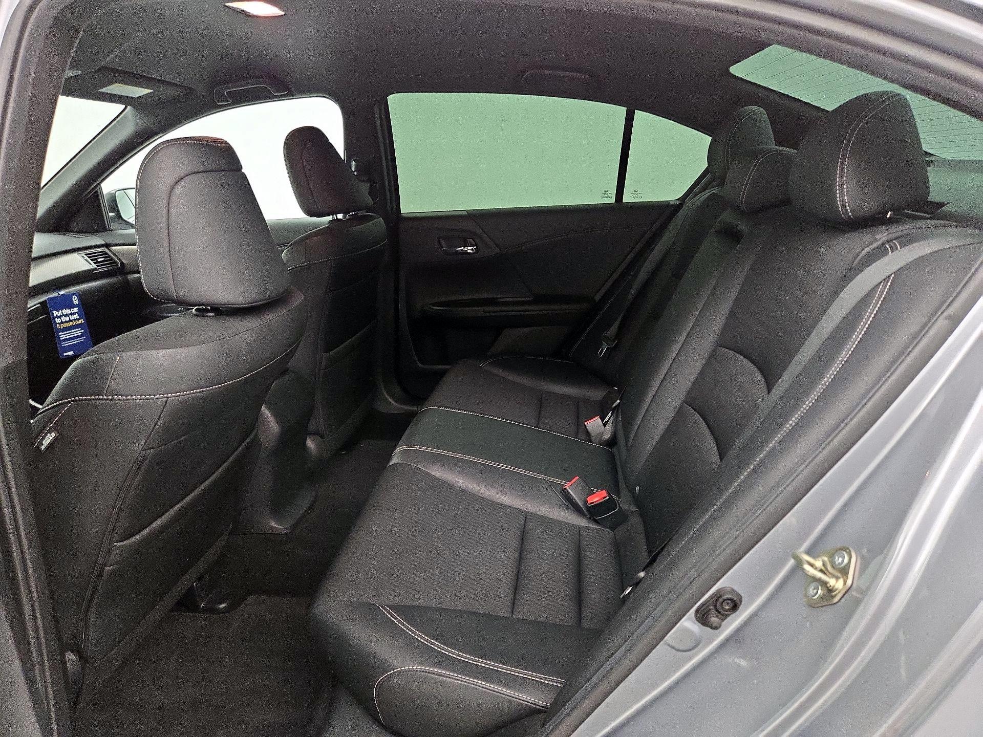 Thumbnail: 2016 Honda Accord - 19