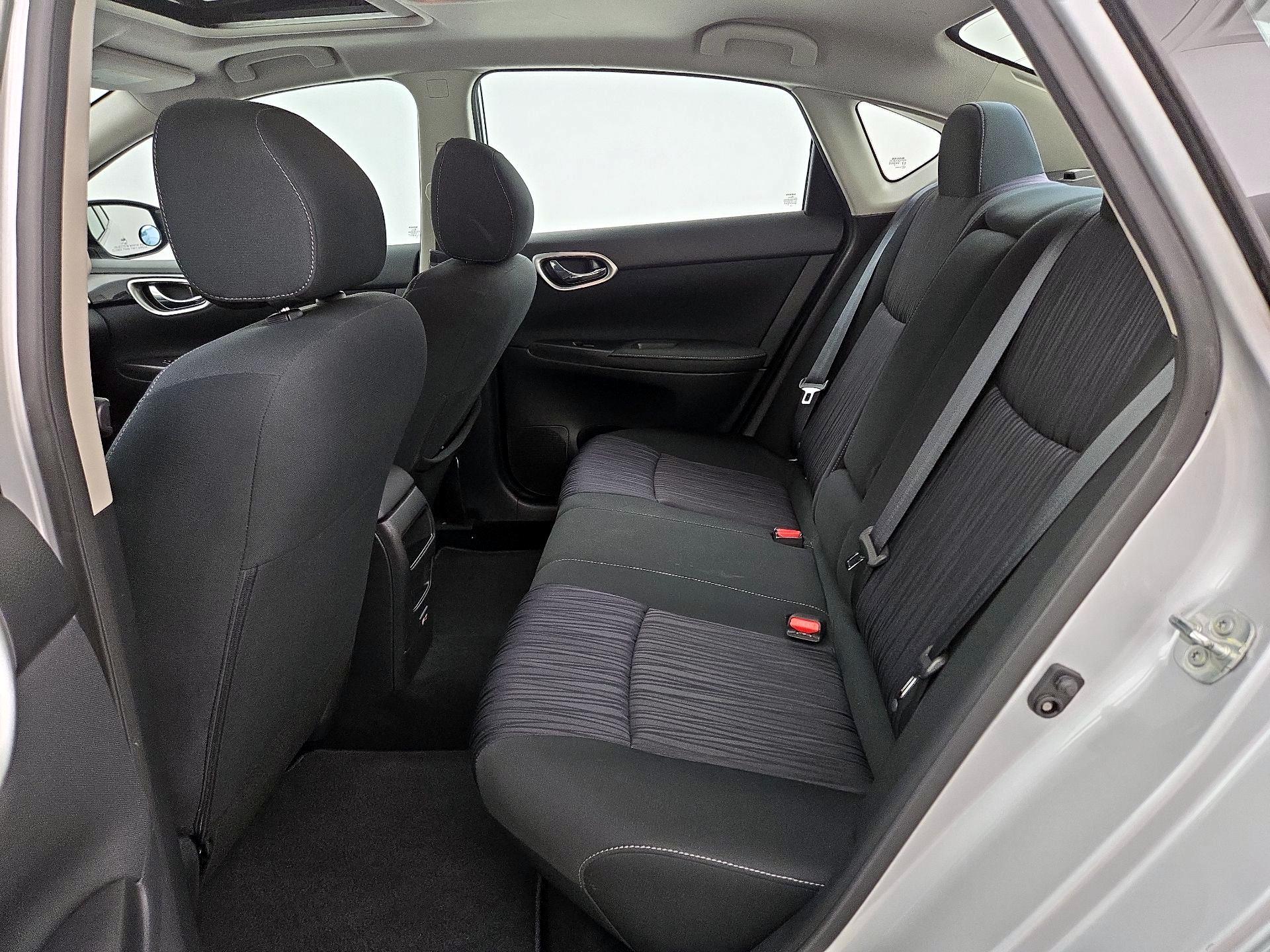 Thumbnail: 2019 Nissan Sentra - 20