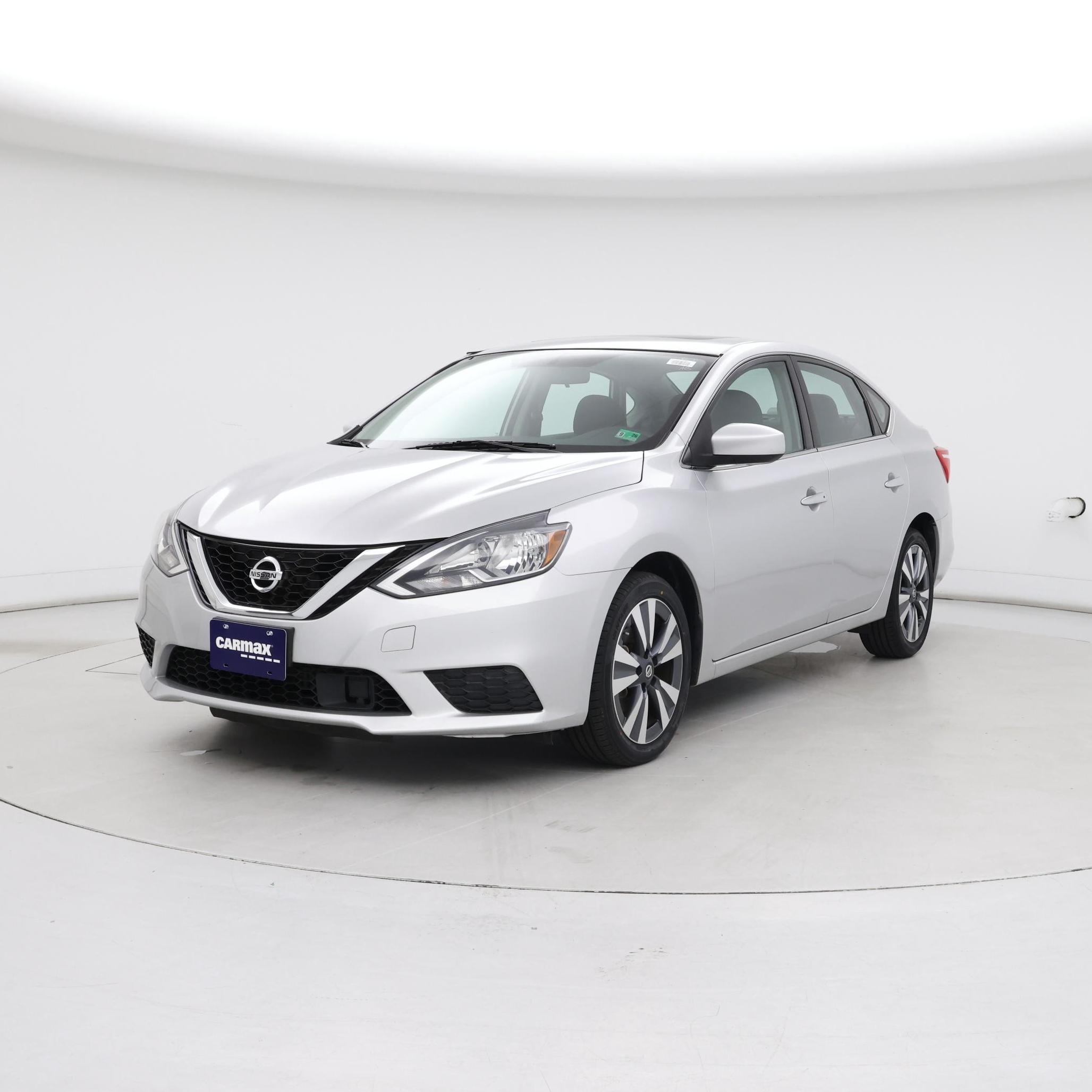 Thumbnail: 2019 Nissan Sentra - 4