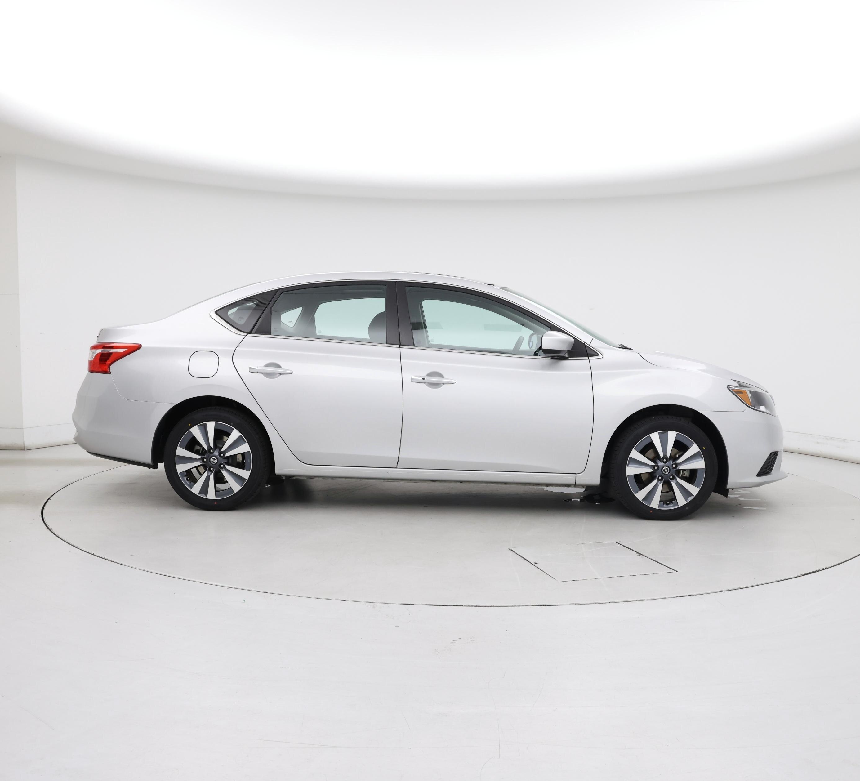 Thumbnail: 2019 Nissan Sentra - 7