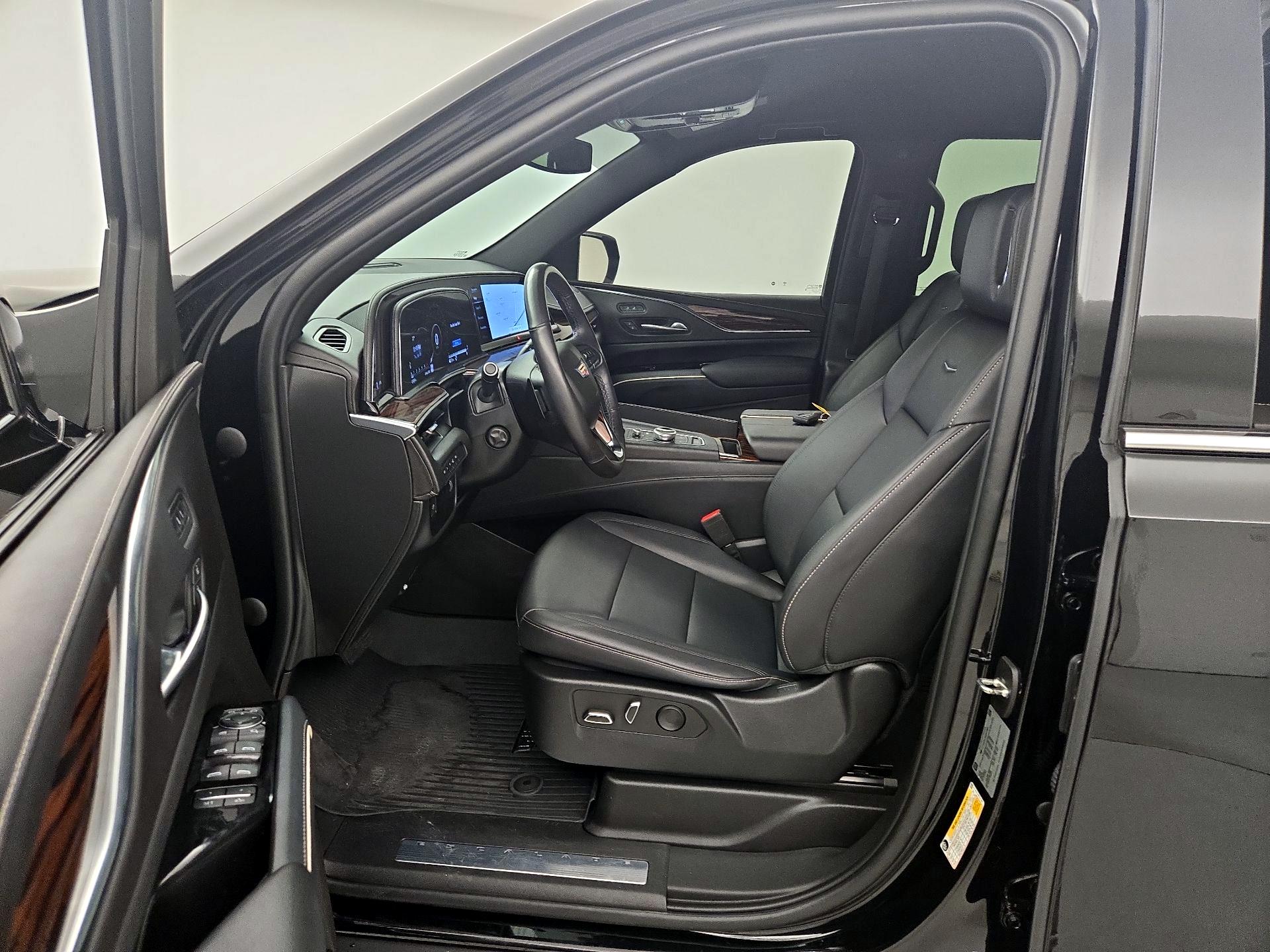 Thumbnail: 2022 Cadillac Escalade - 11