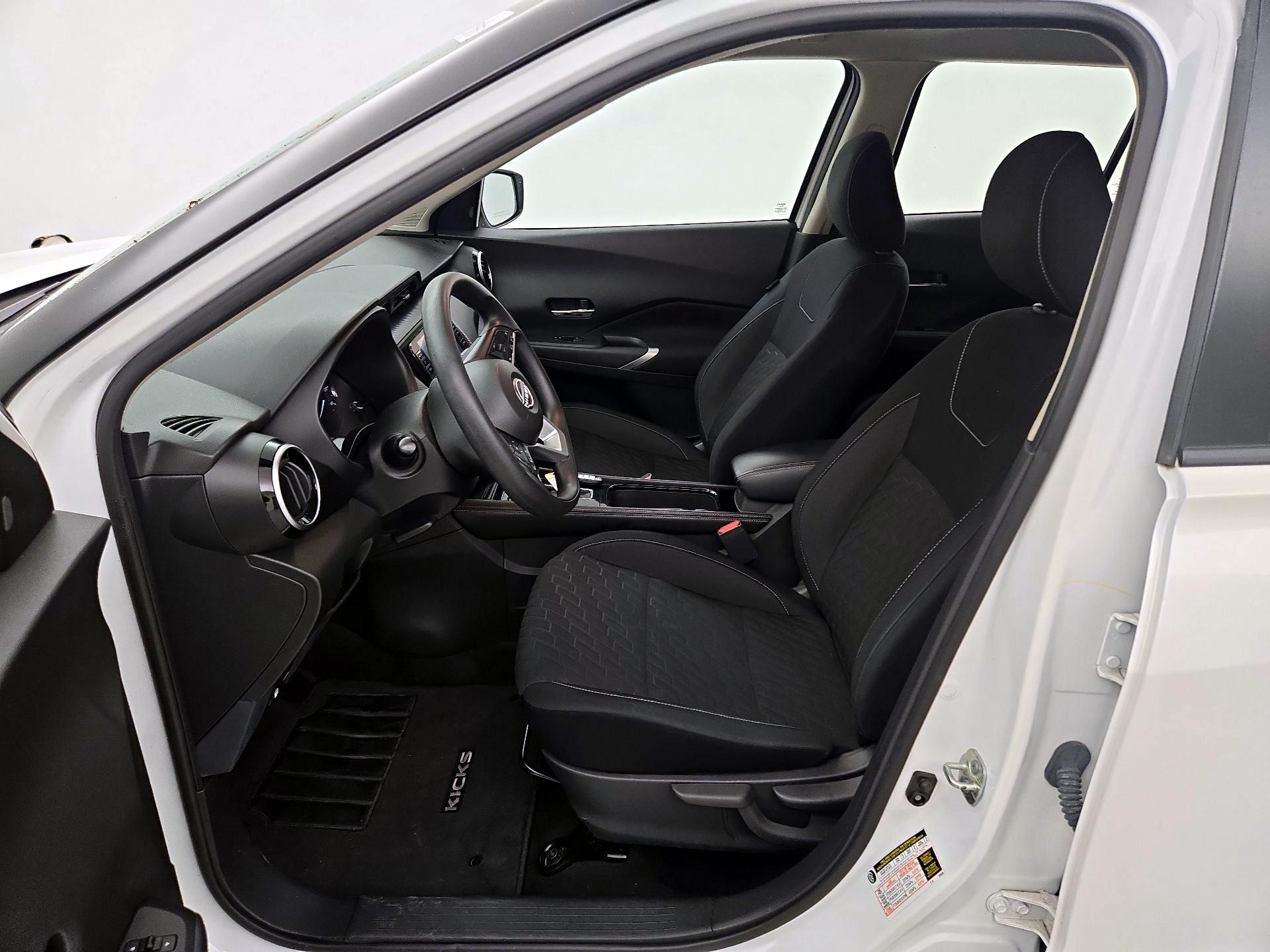 Thumbnail: 2022 Nissan Kicks - 11