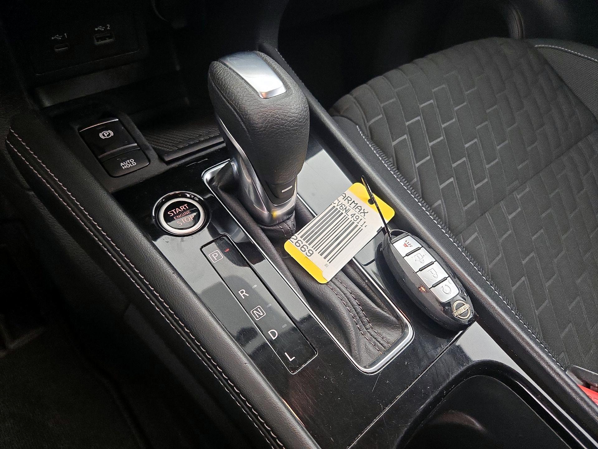 Thumbnail: 2022 Nissan Kicks - 16